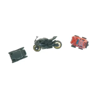 Små mini legetøjsbiler og motorcykel (str. 3 x 2 cm og 6 x 2 cm)