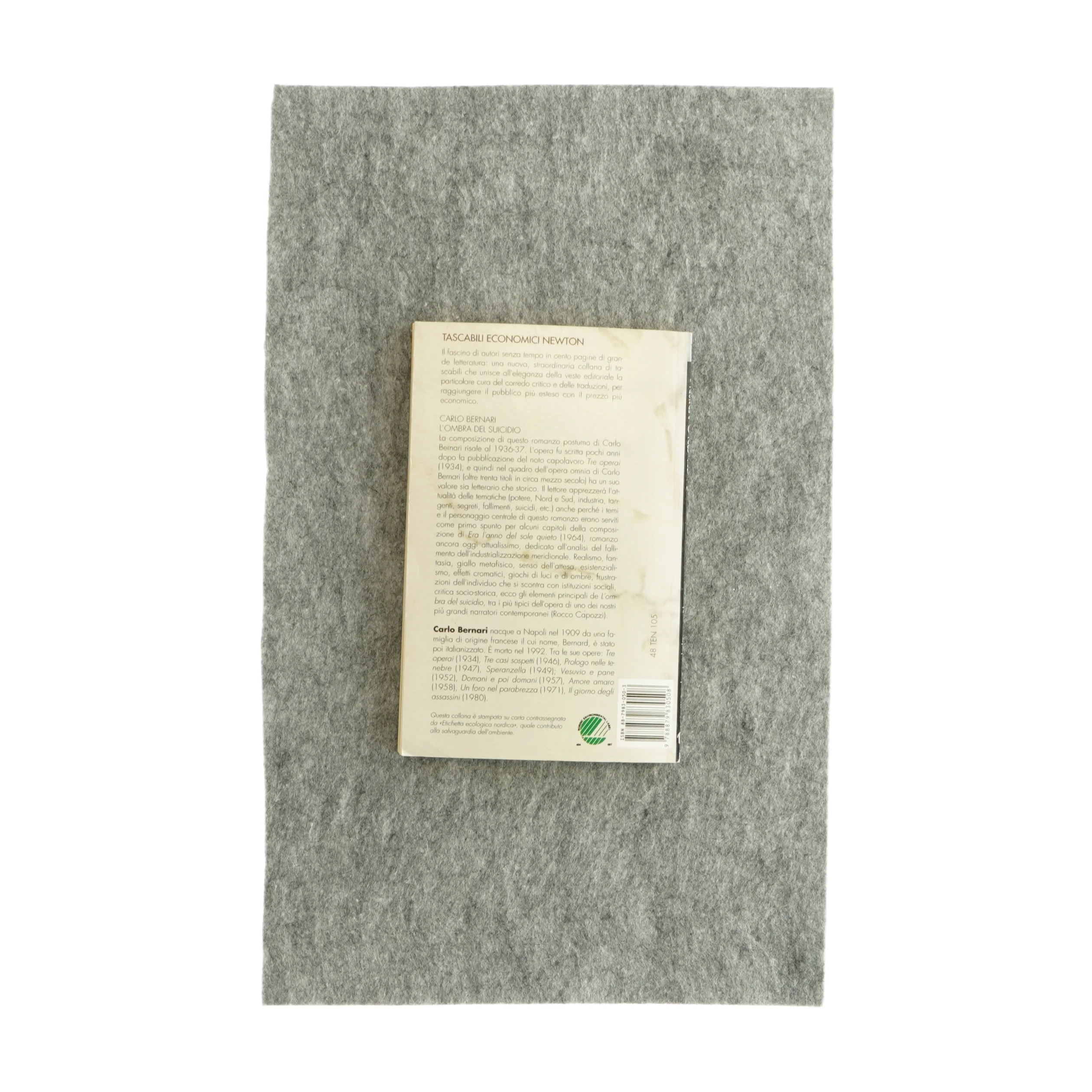 L'ambra del suicidio af Carlo Bernari (bog)