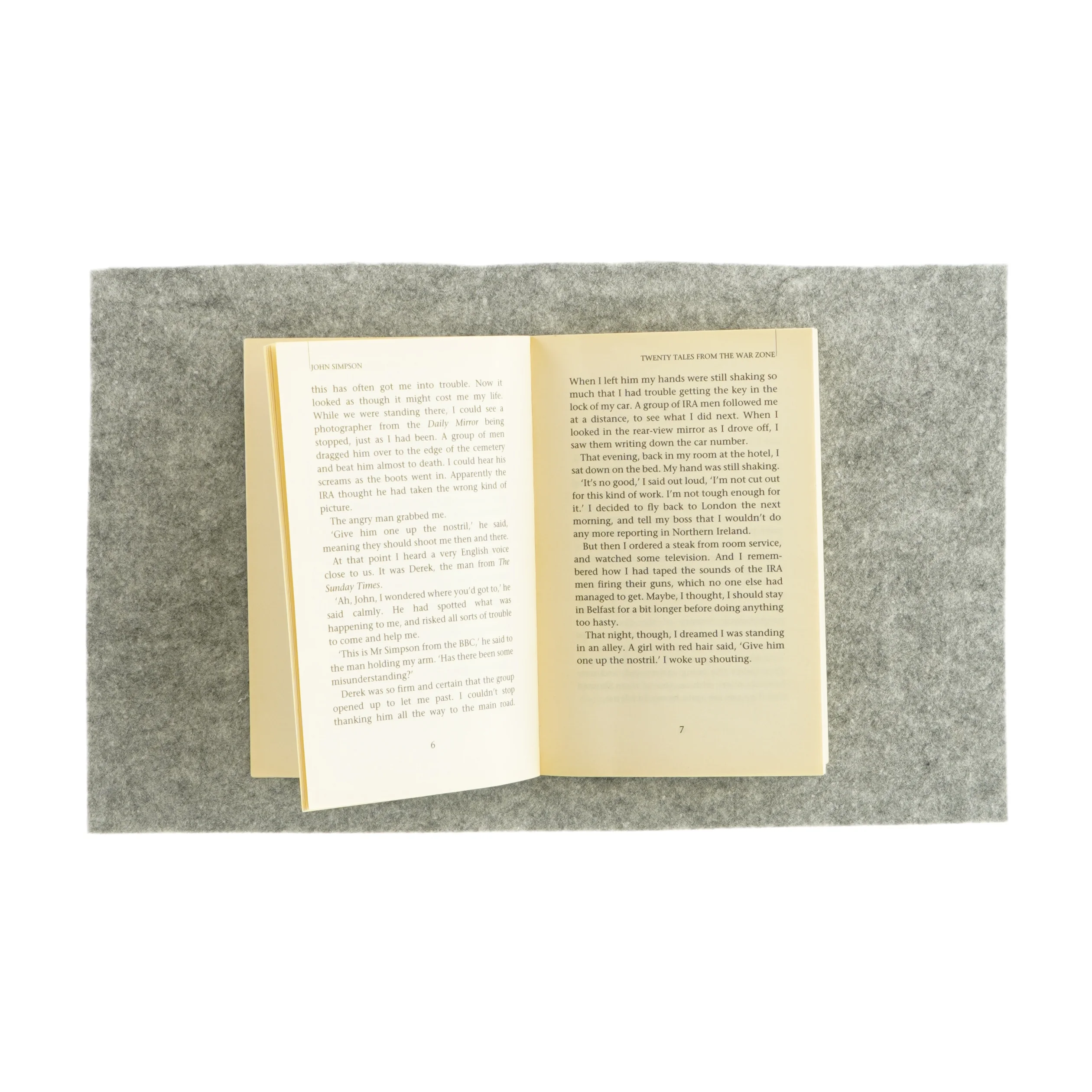 Twenty tales from the war zone af john simpson (bog)