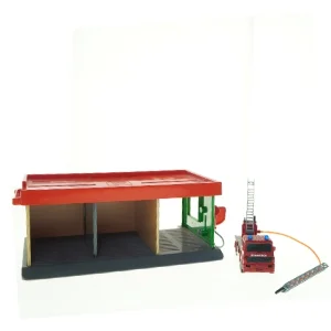 Brandstation med tilbehør (str. 37 x, 7 cm)