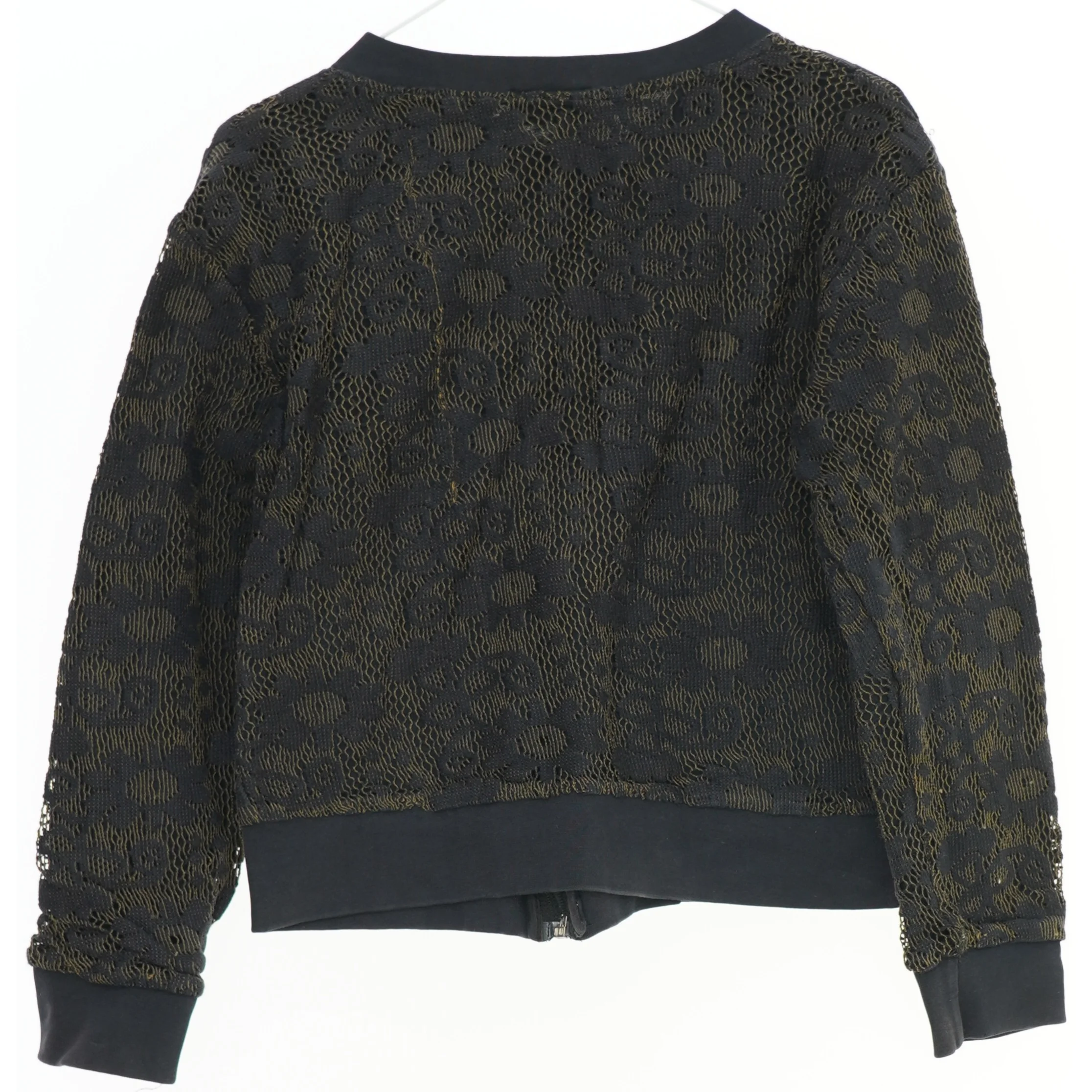 Sort cardigan med blomster fra Royal Rebels (str. 122)