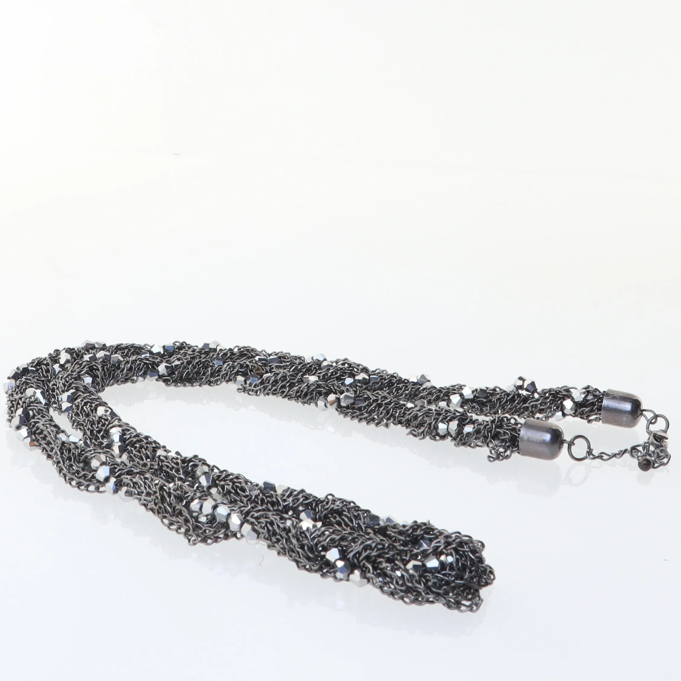 Flettet metalhalskæde (str. 80 cm)