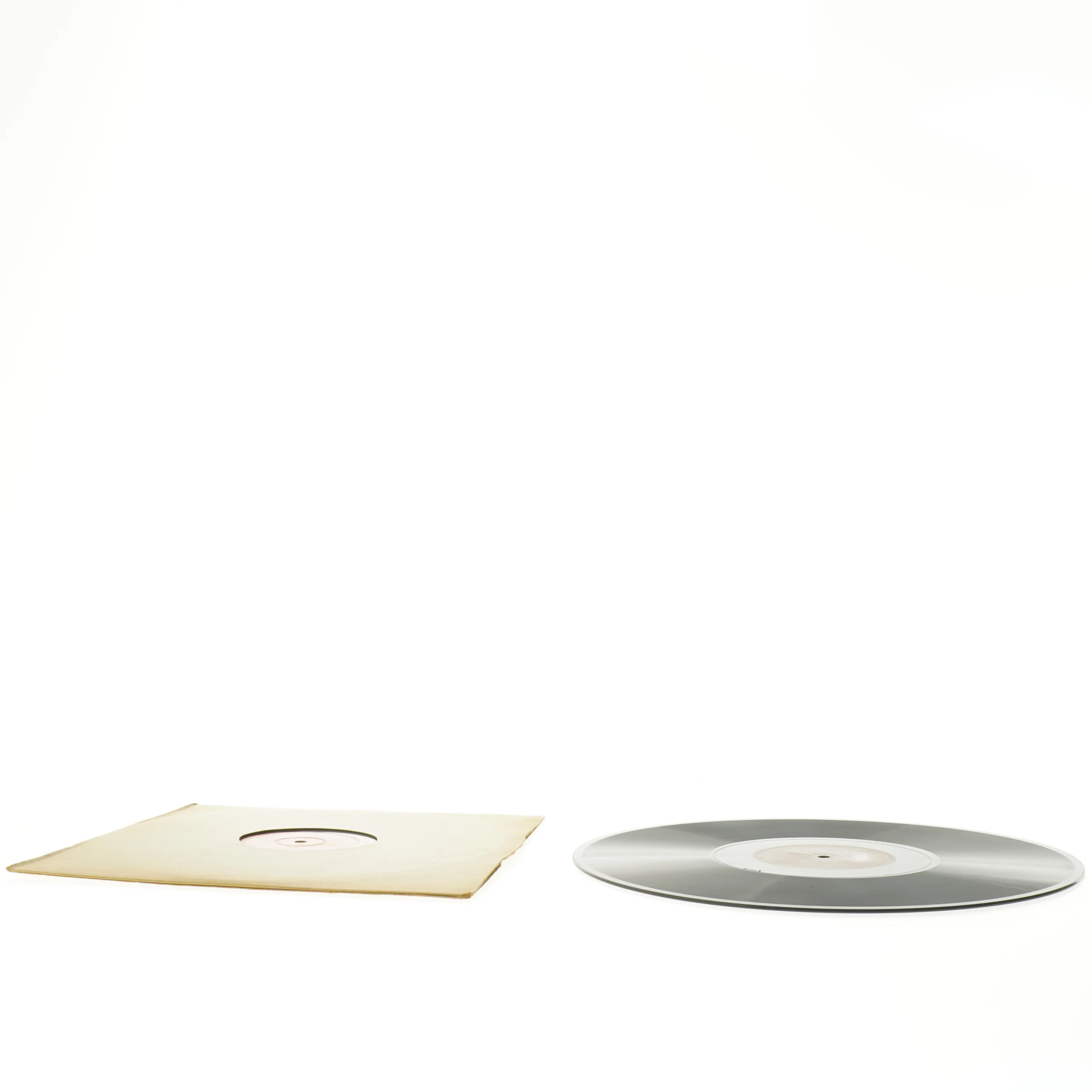 Vinylplade med cover (str. Ø 25 cm ø 30 cm)