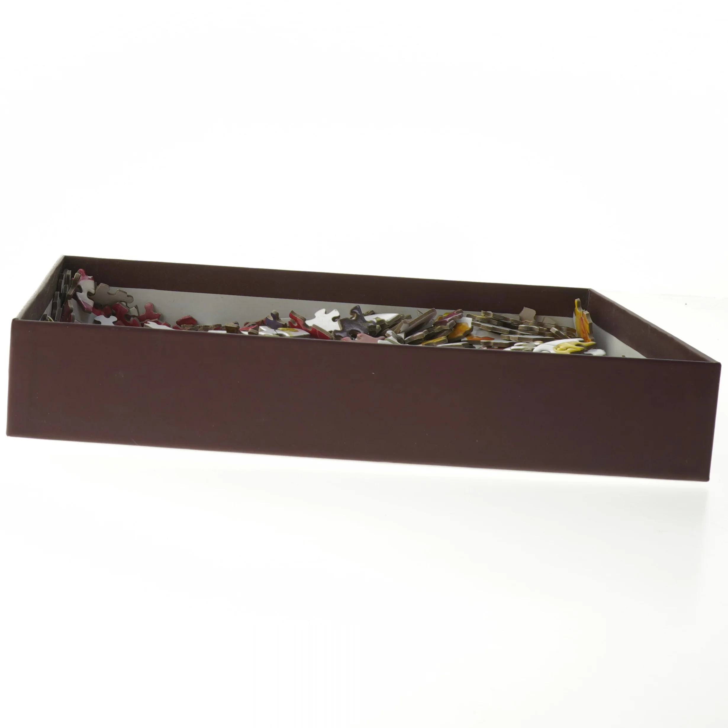 750-brikkers blomsterpuslespil fra Ashley Woodson Bailey (str. 750. brikker)