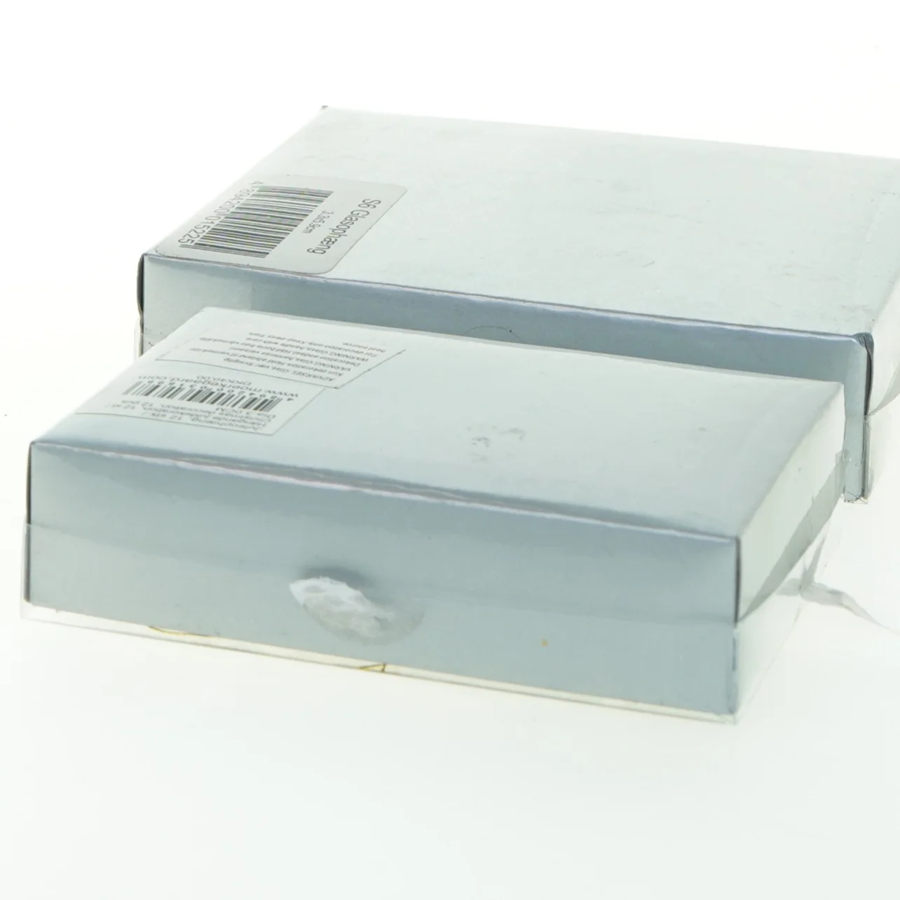 Juletræspynt i kasser (str. 3,3x5,9 & 3 cm)