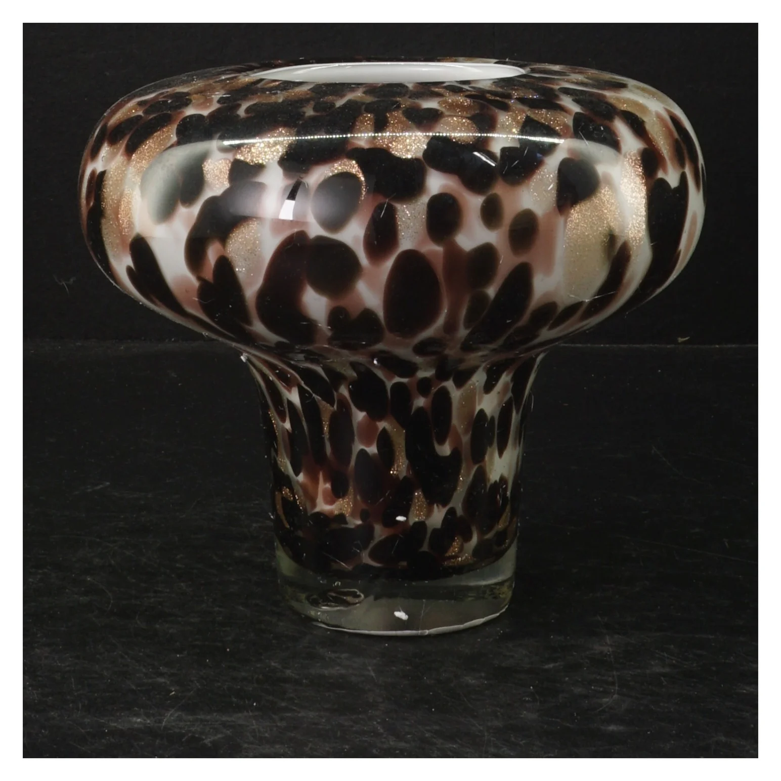 Mundblæst vase fra Bolia (str. Ø. 15 cm)