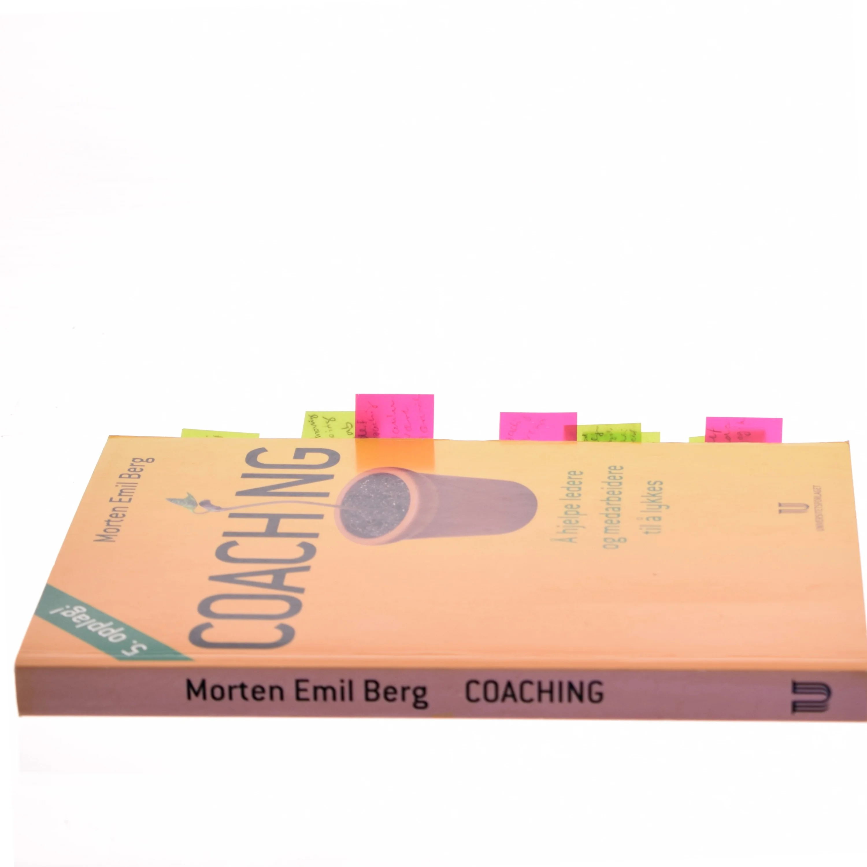 Coaching : å hjelpe ledere og medarbeidere til å lykkes af Morten Emil Berg (Bog)