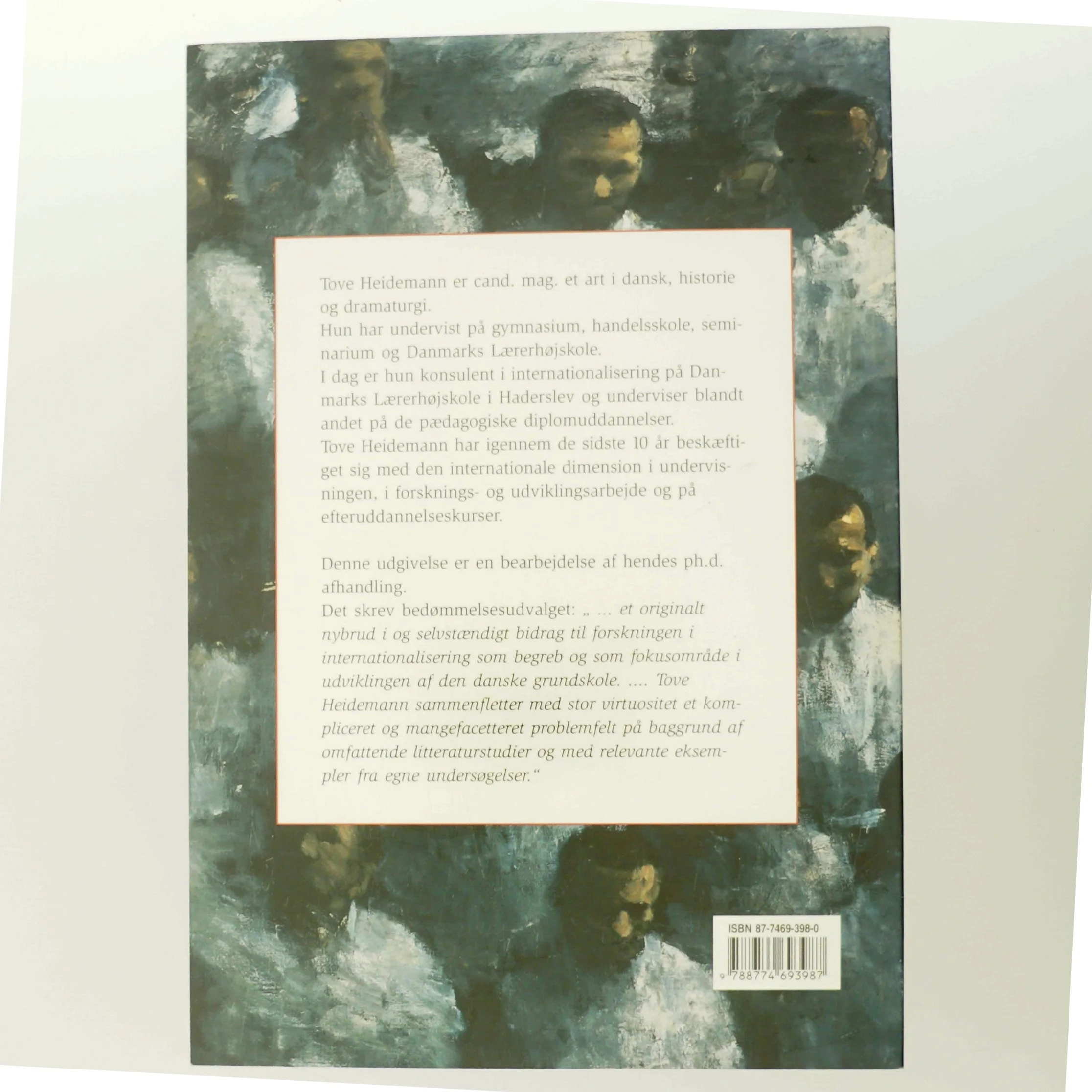 Forskelle skaber forandring : internationalisering og skoleudvikling af Tove Heidemann (Bog)