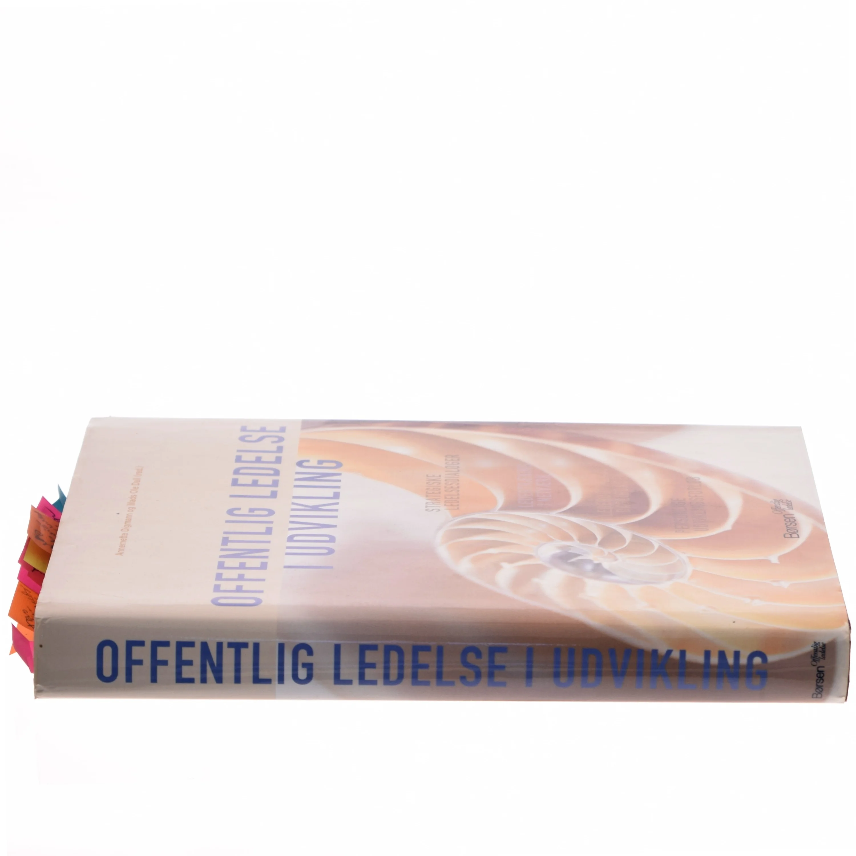 Offentlig ledelse i udvikling (Bog)