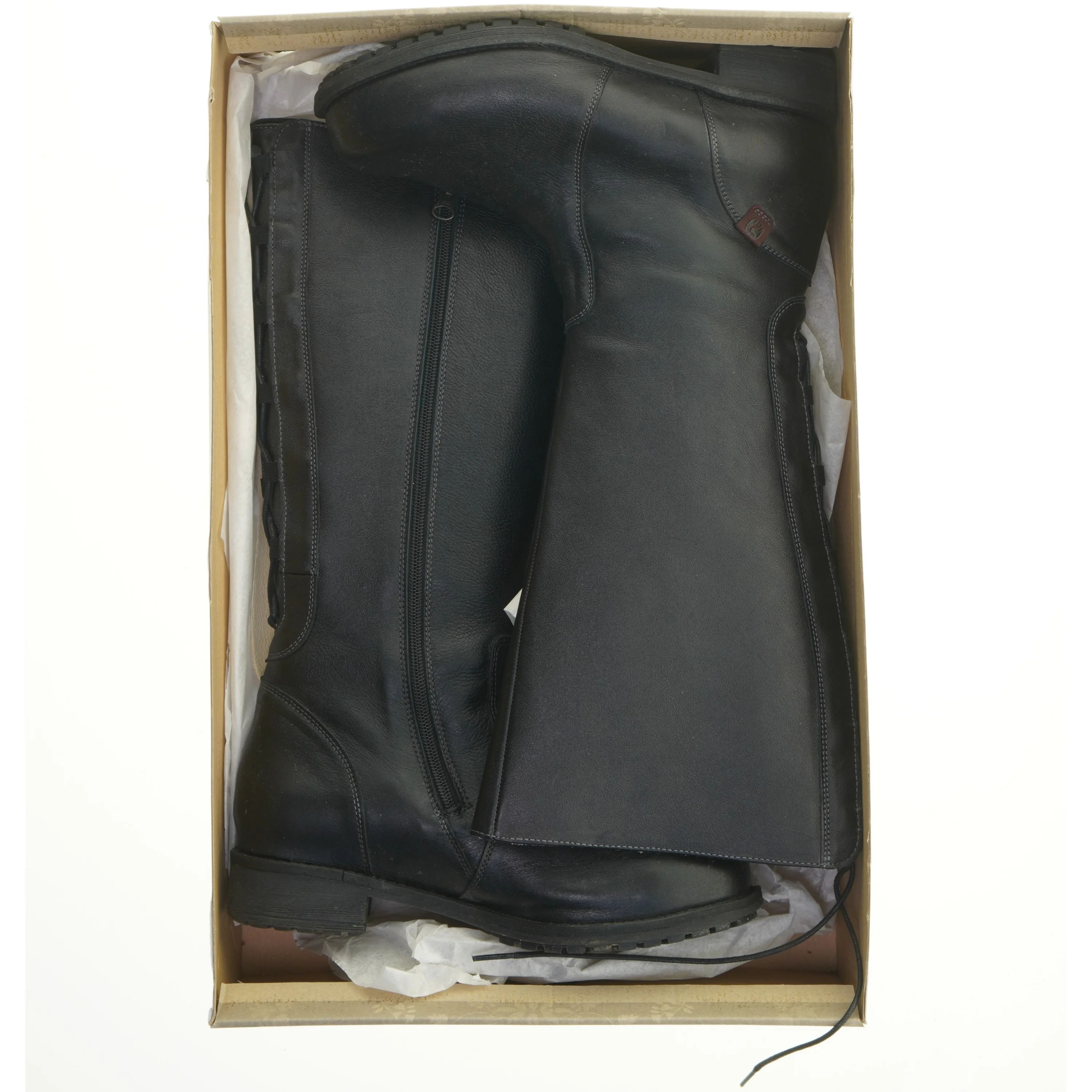 Sorte støvler fra Klaveness (str. 6 )