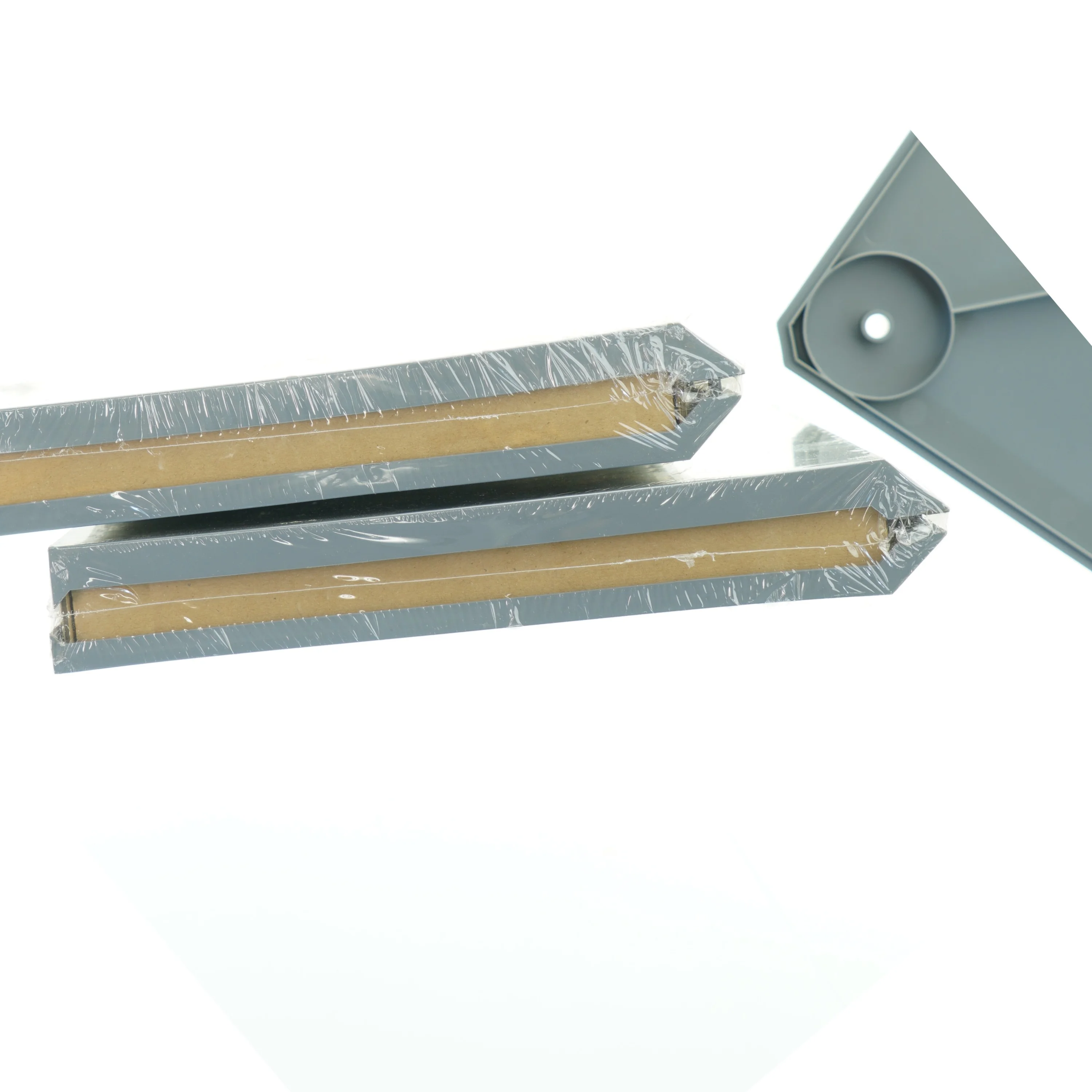 To Opbevaringskasser fra Plast1 (str. 32x32x31 cm)