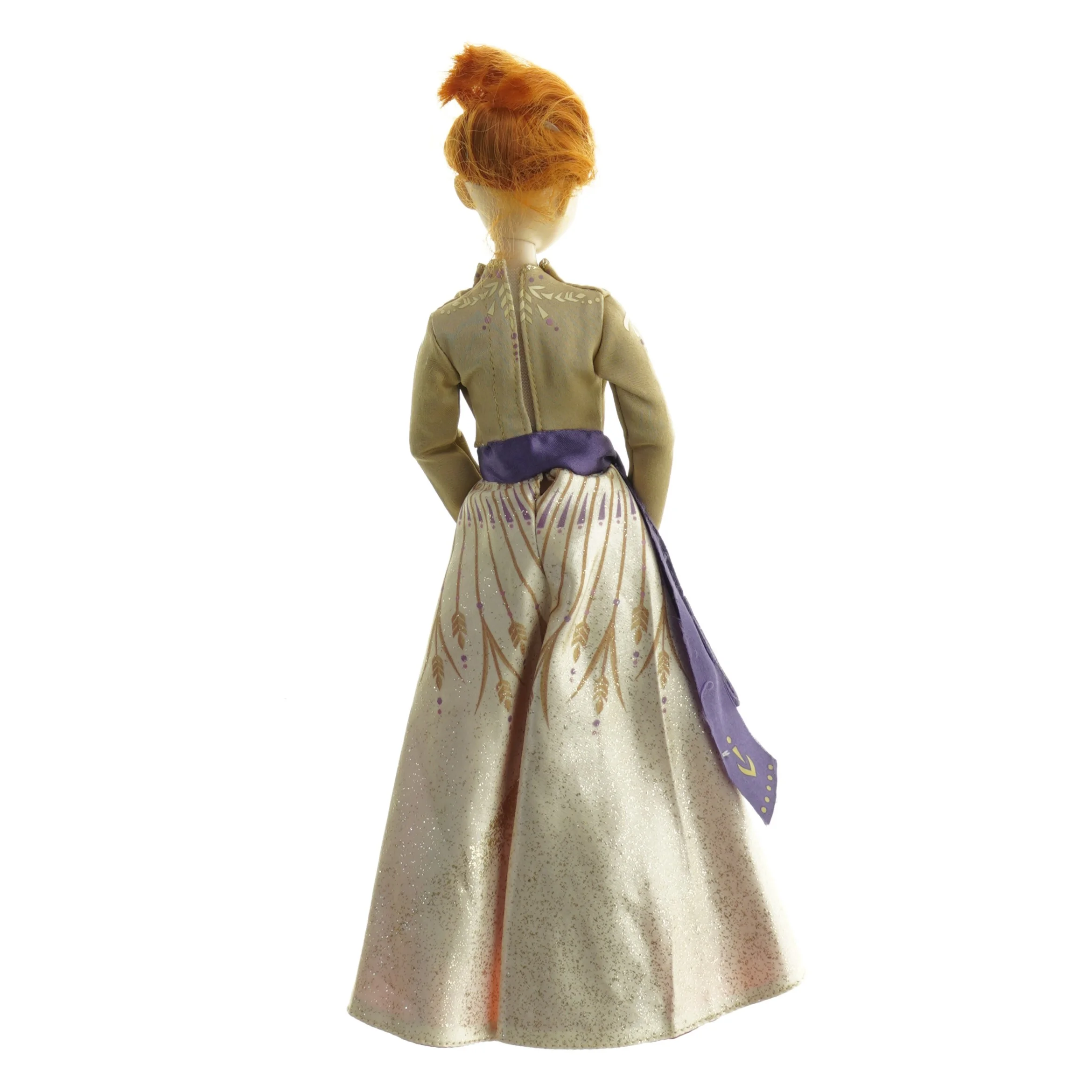 Dukke med gallakjole fra Barbie