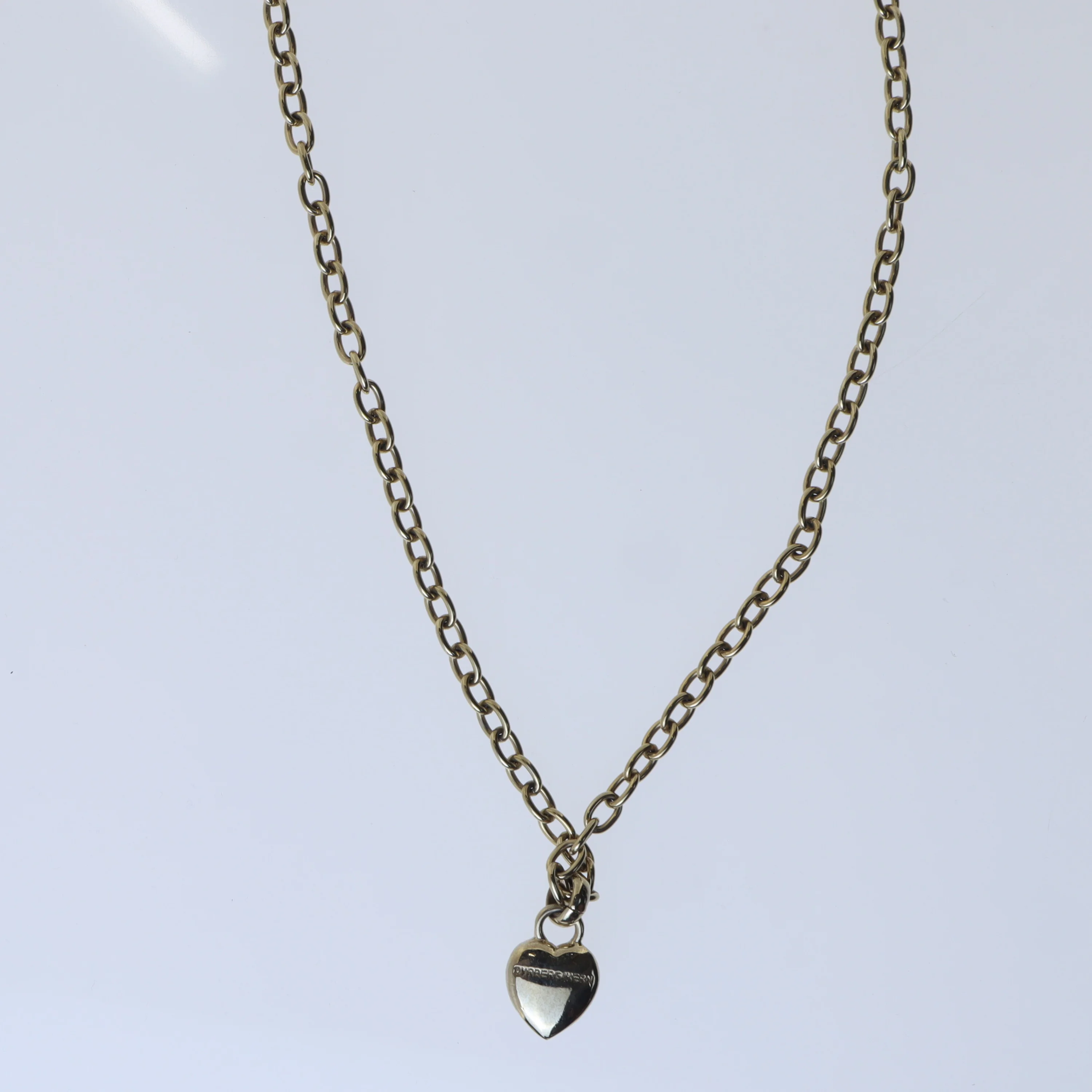 Halskæde med hjertevedhæng (str. 80 cm)