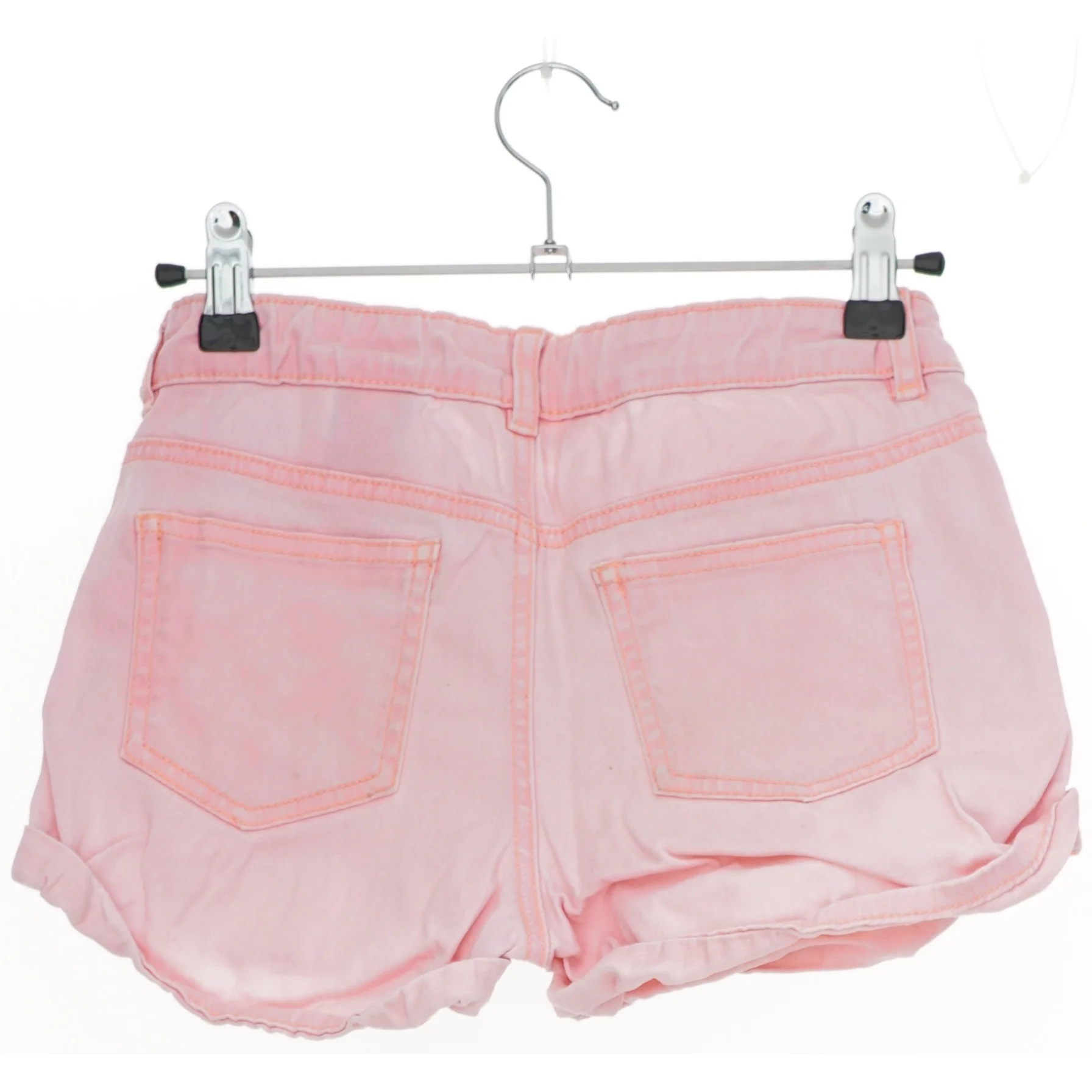 Lyserøde shorts fra H&M (str. 146)