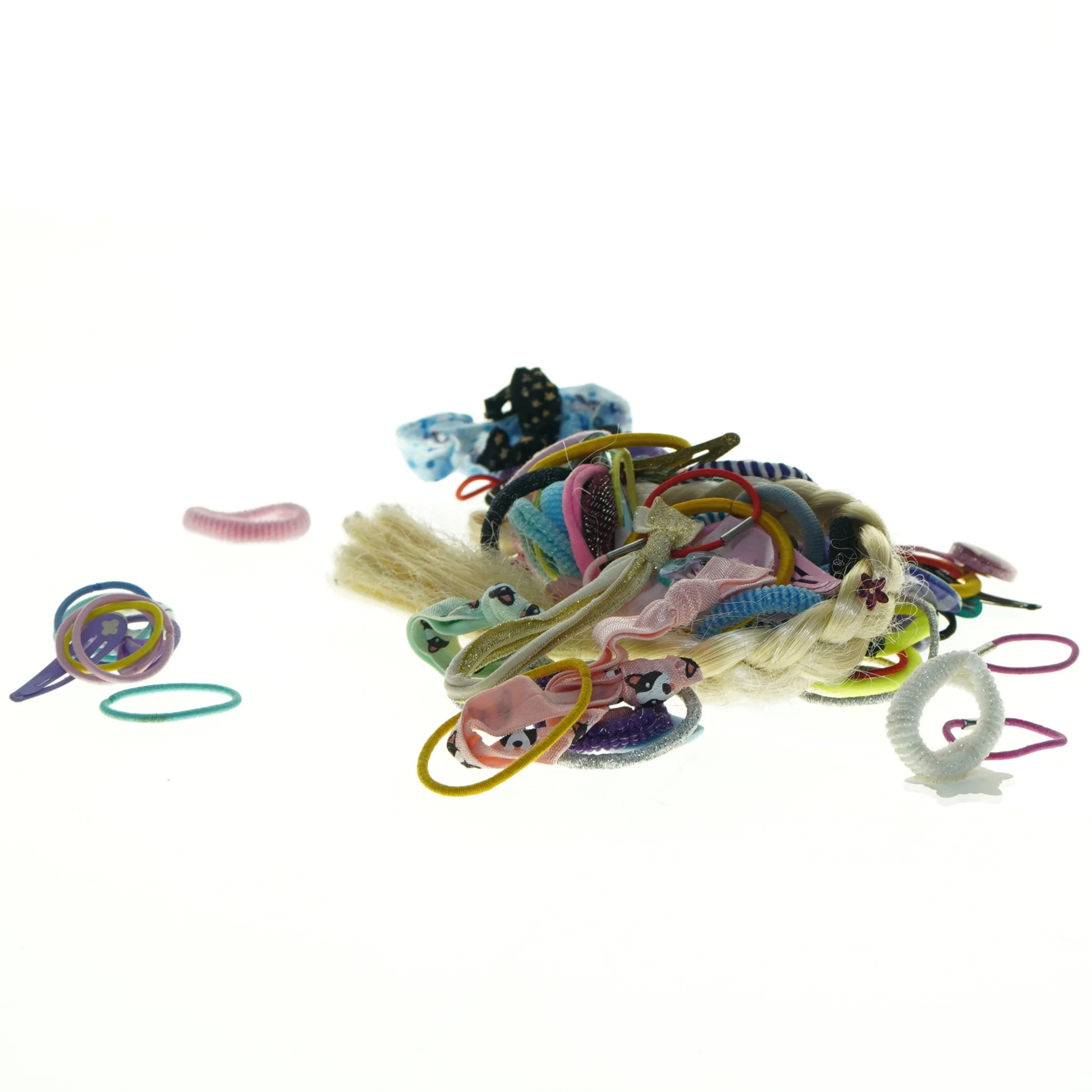 Hårelastikker og hårklemmer (str. Diameter 2 cm til 4 cm)