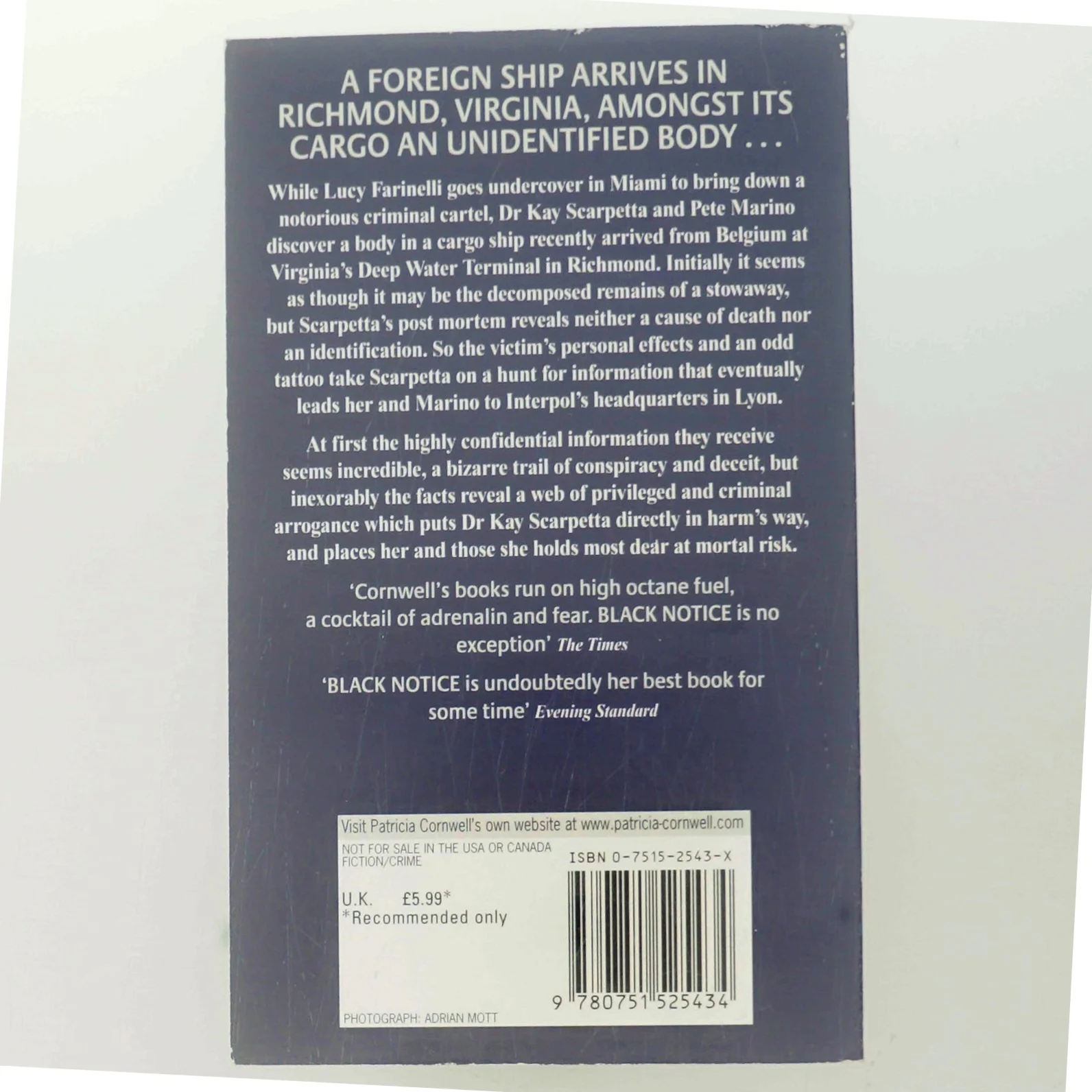Black notice af Patricia D. Cornwell (Bog)