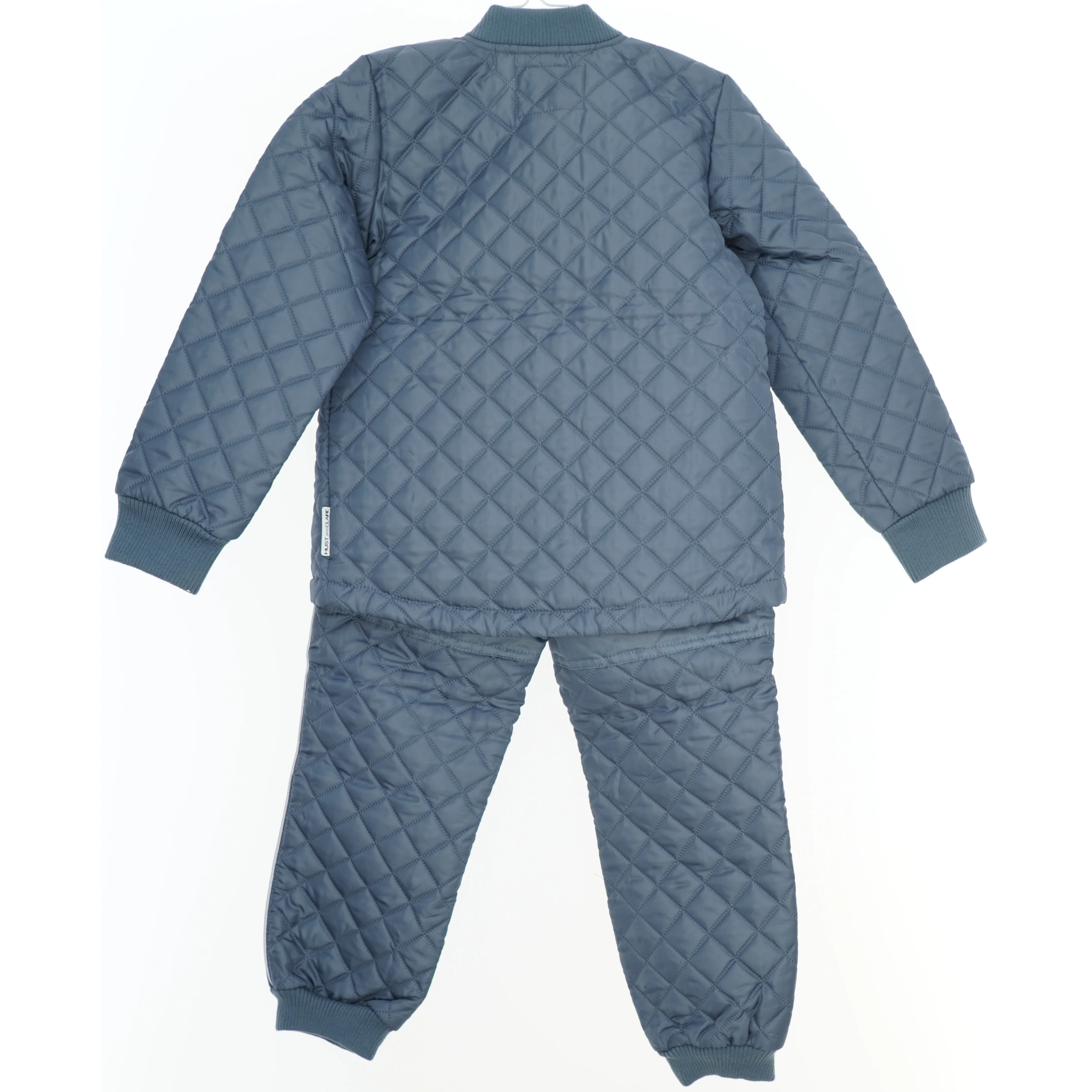 Quiltet termosæt fra Hust & Claire (str. 116)