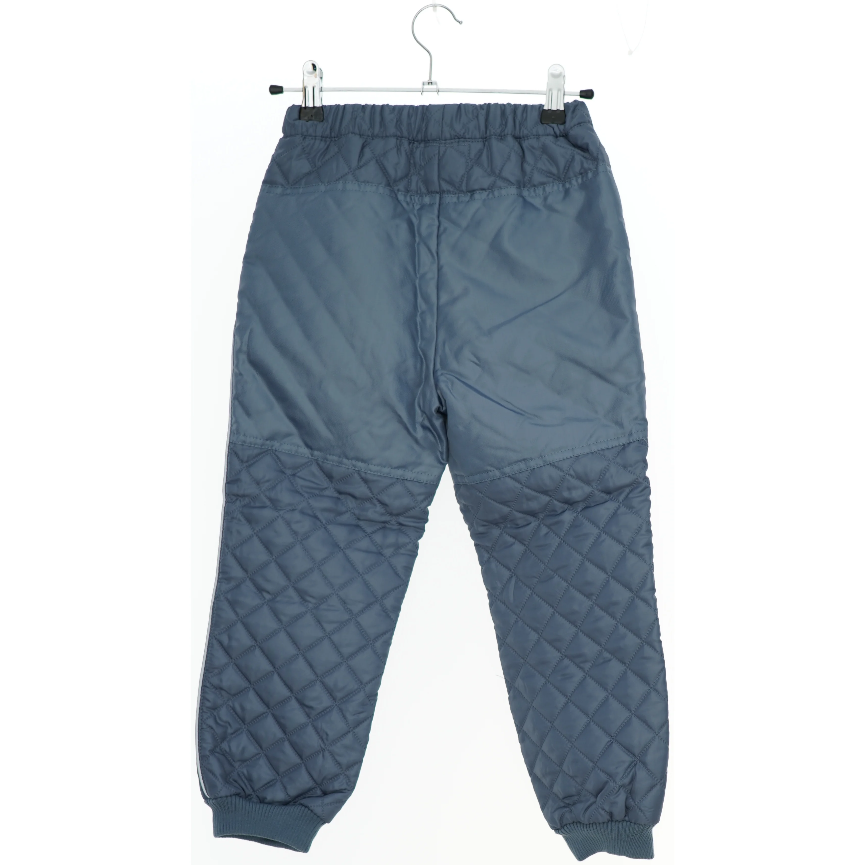 Quiltet termosæt fra Hust & Claire (str. 116)