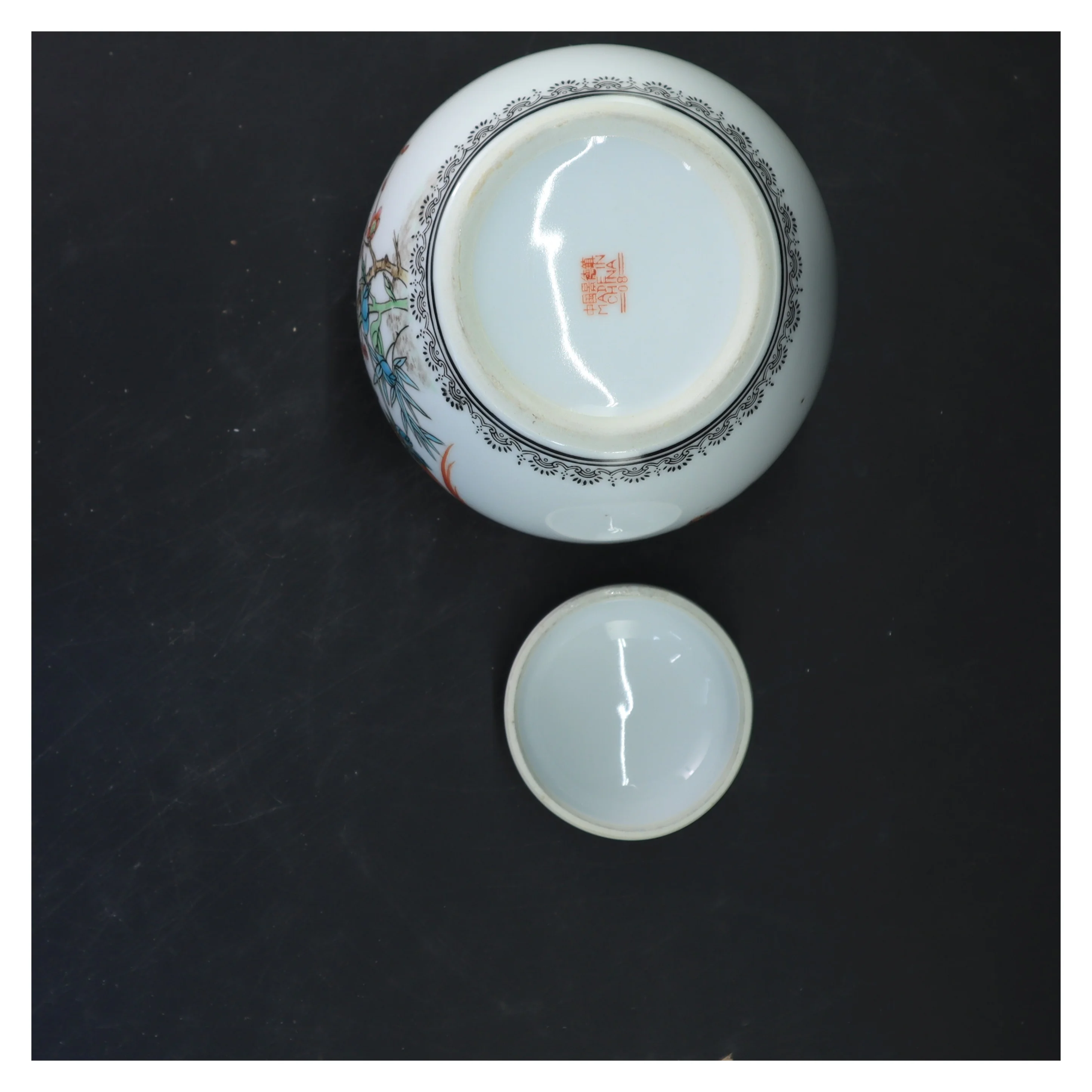 Kinesisk ingefærkrukke med låg (str. 16x12 cm)