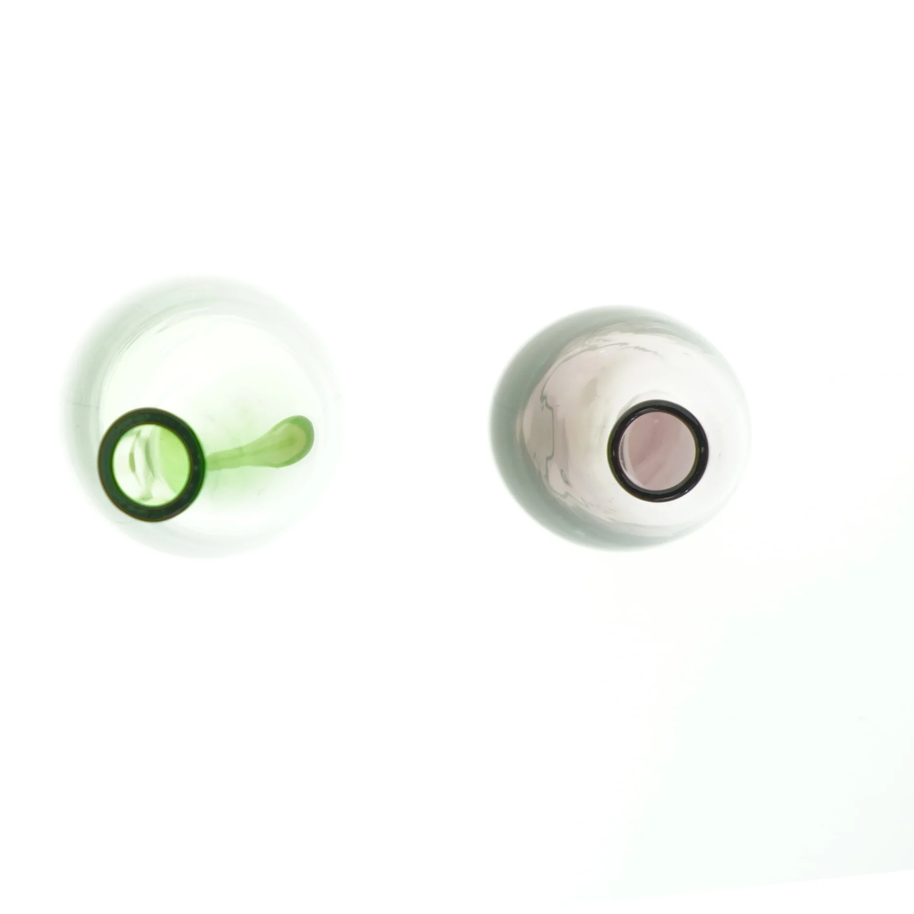 Sæt af dekorative vaser (str. 33 og 34 cm)