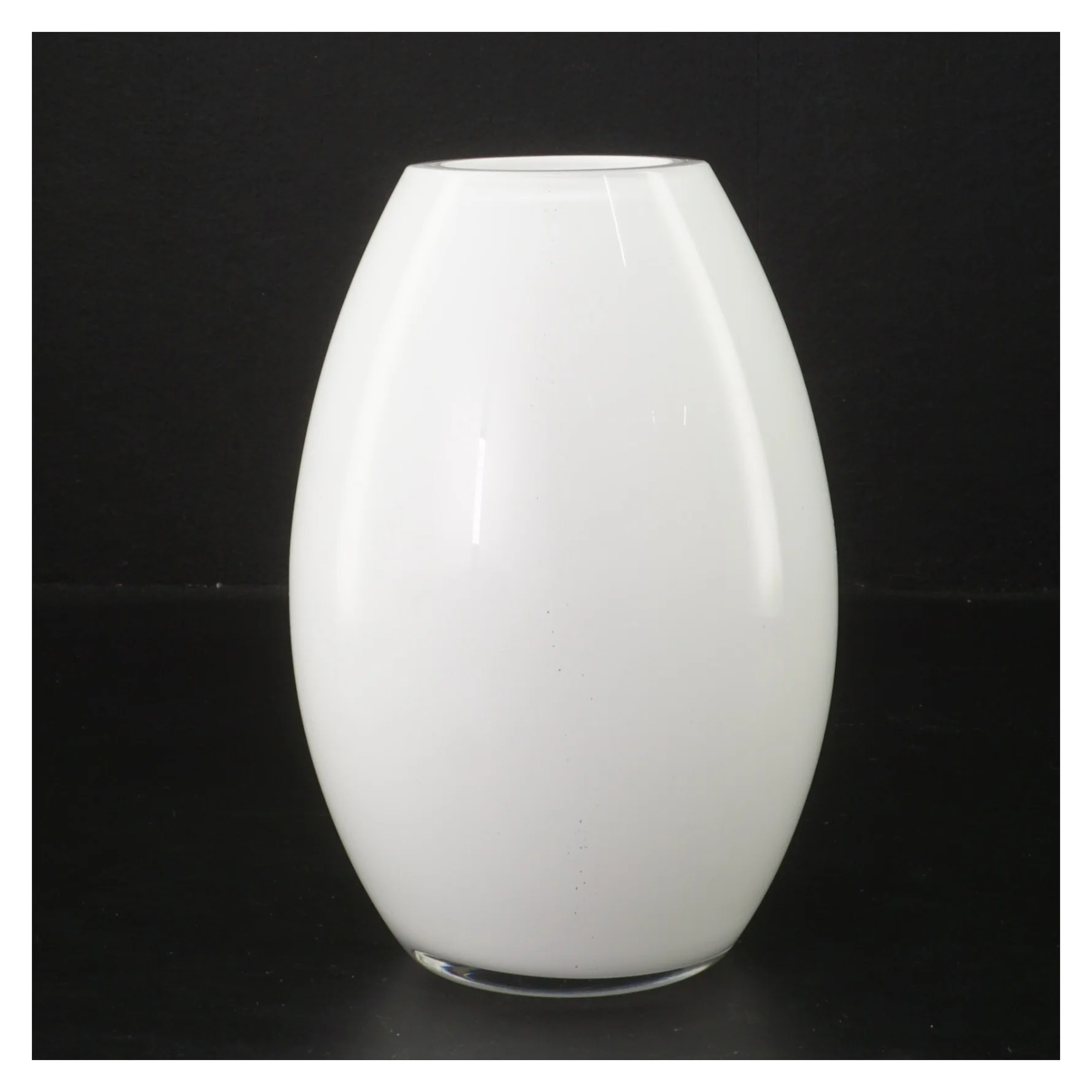 Holmegaard glasvase (str. 16 cm)