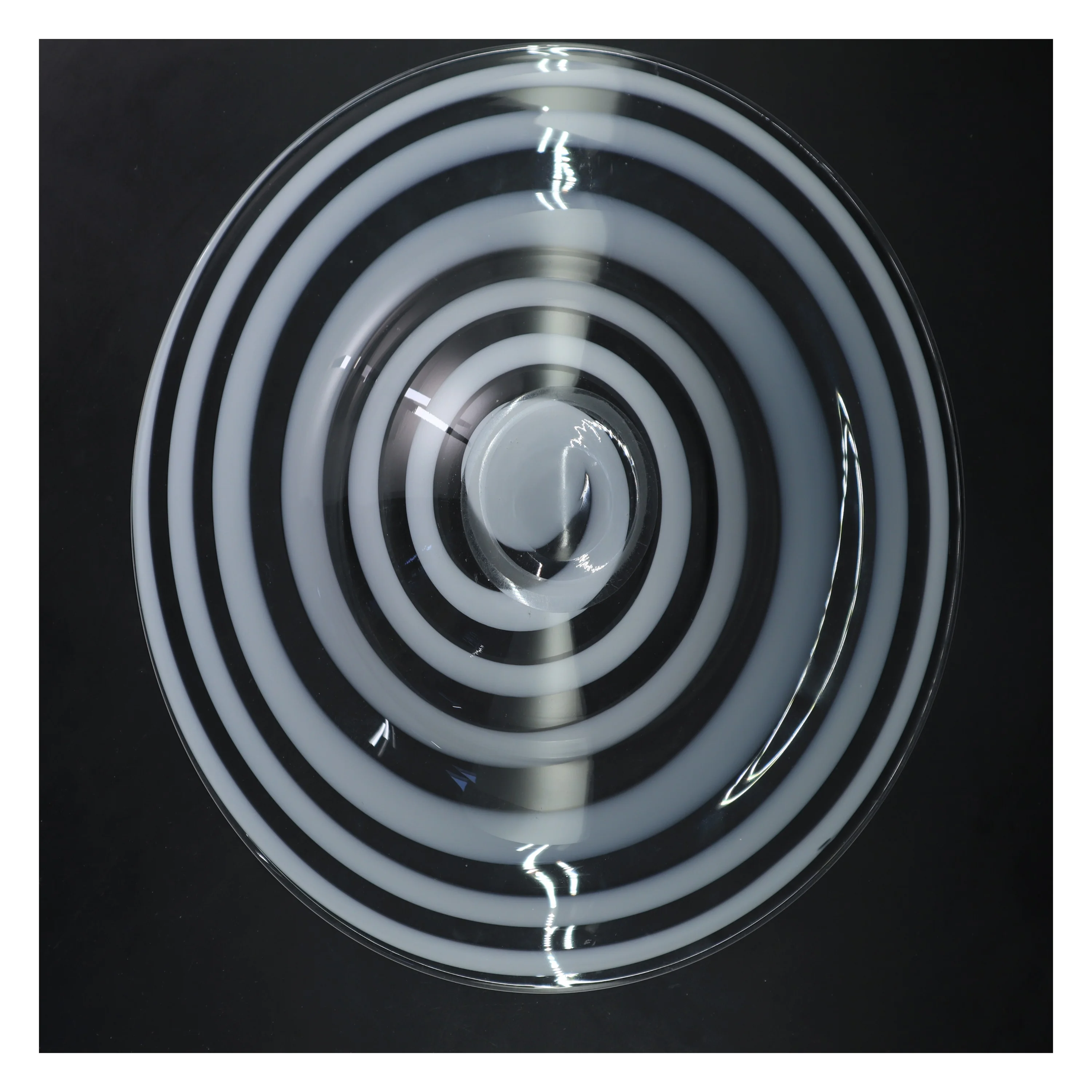 Glasfad med hvide striber (str. Ø 36 cm)