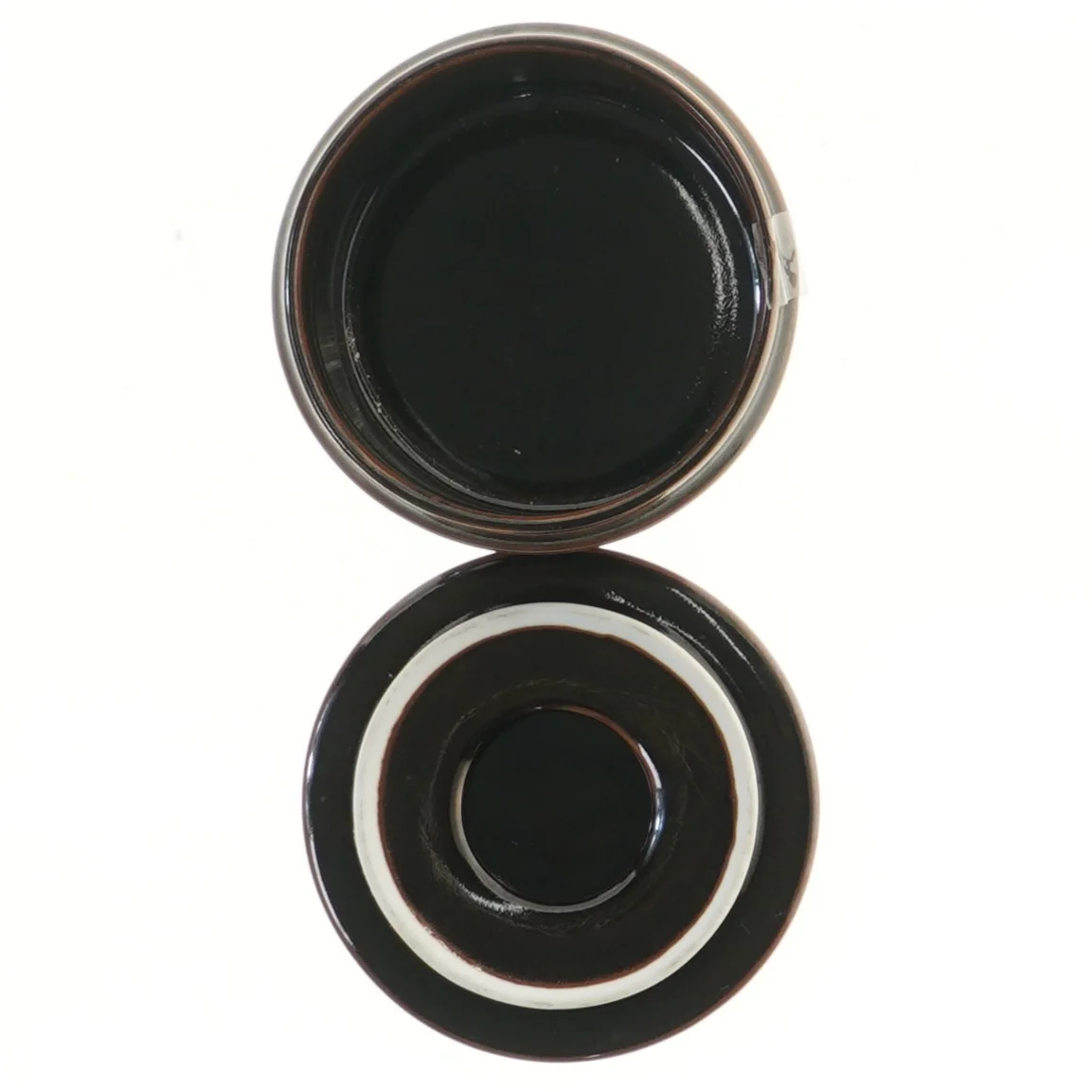 Opbevaringskrukke med låg fra B&G (str. Ø 11x7 cm)