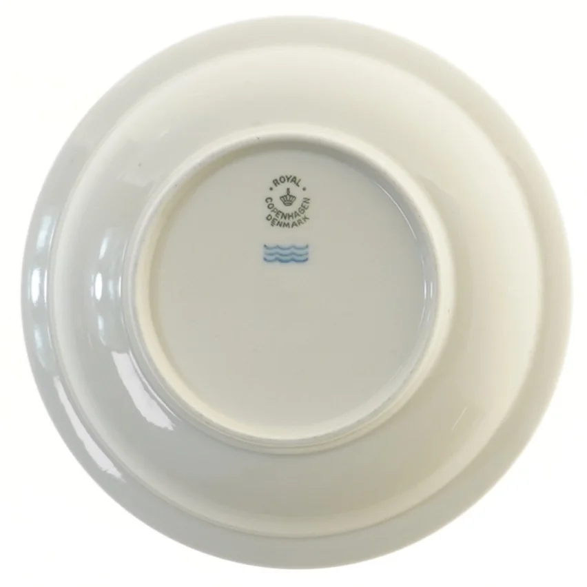 Royal Copenhagen skål med motiv fra Royal Copenhagen (str. Ø 17 cm)