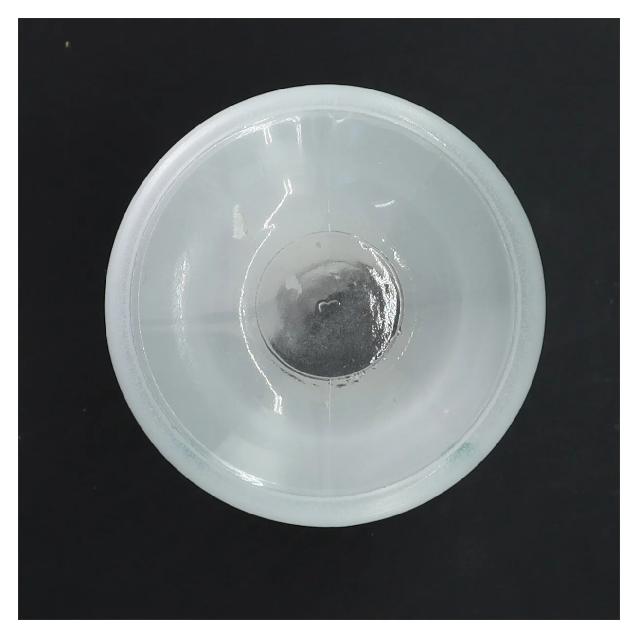 Hvid lysestage (str. 15 cm)