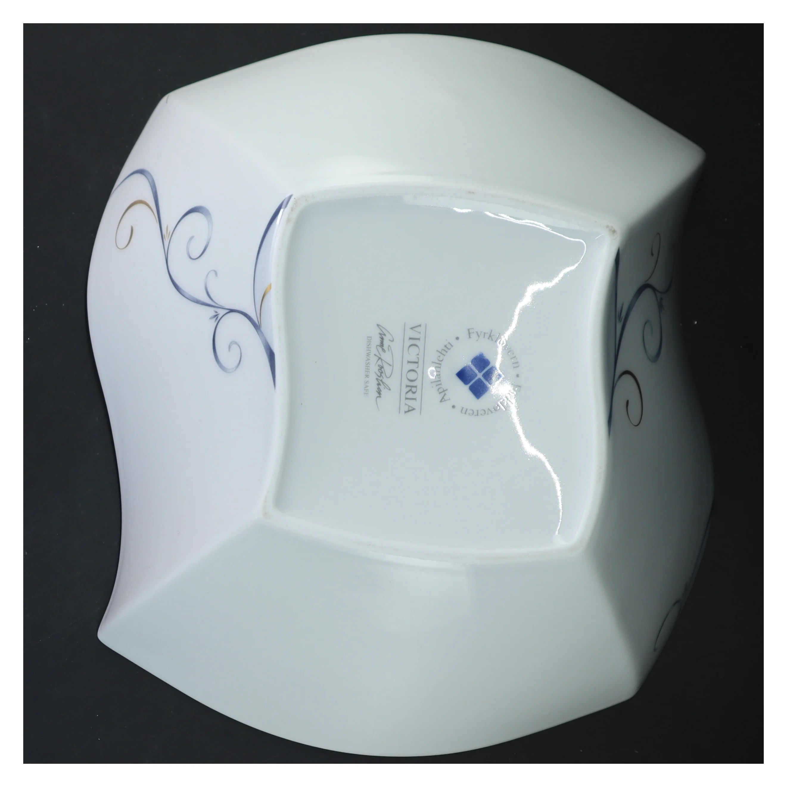 Serveringsskål fra Fyrklöveren Victoria (str. 27x22x12 cm)