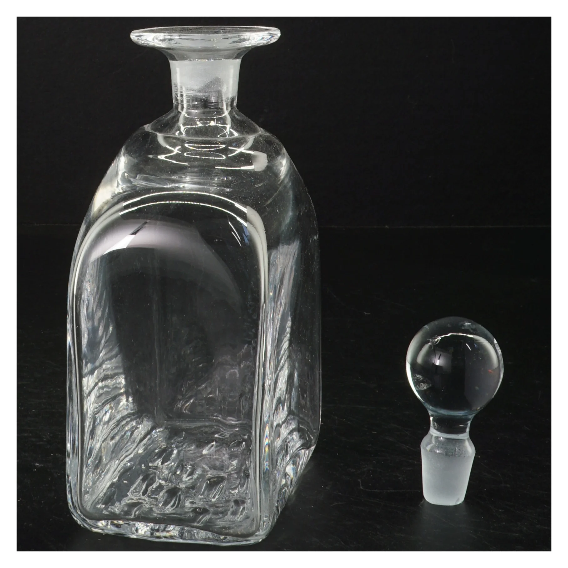 Glas karaffel med prop (str. Kl. 10:00 cm)