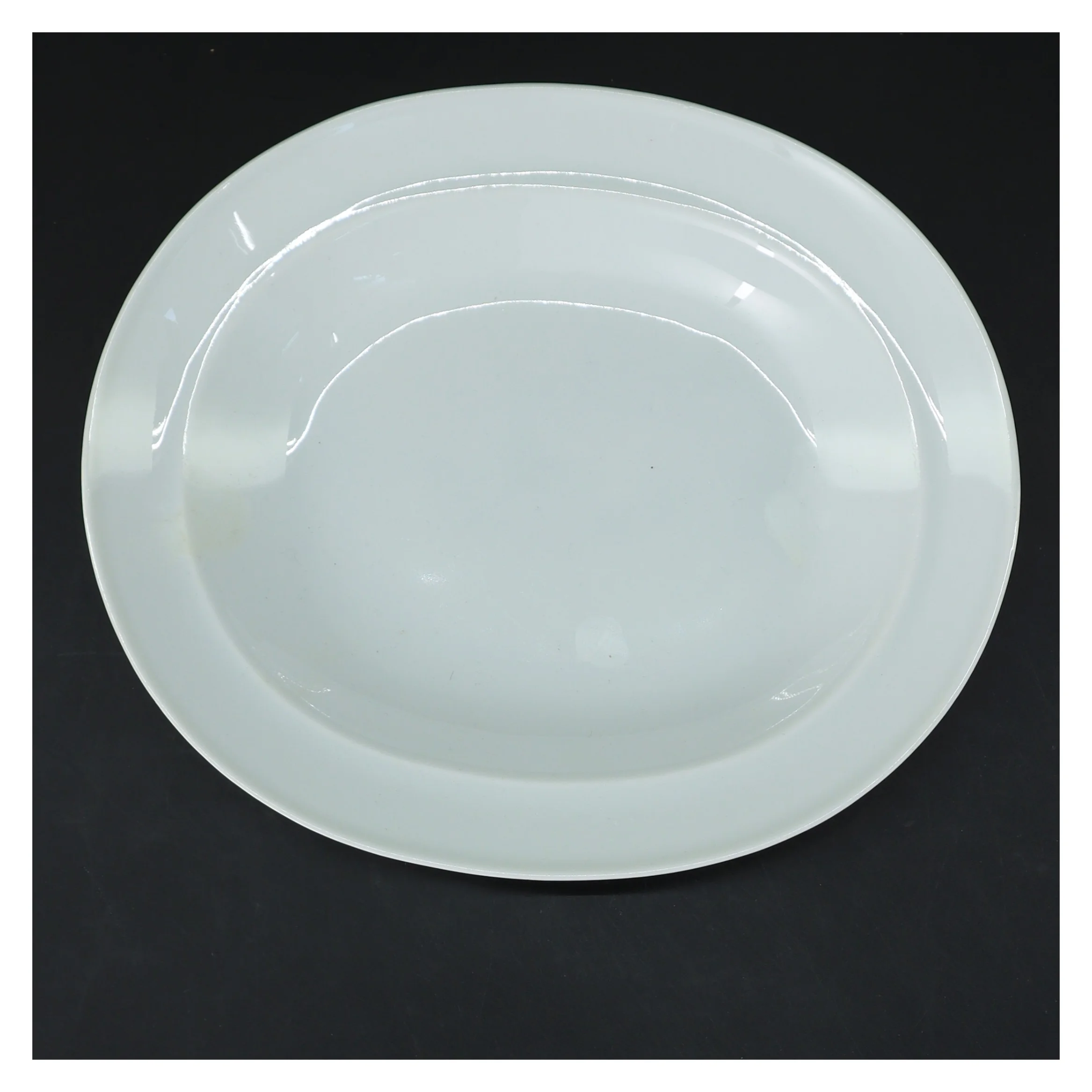 Oval serveringsfad/skål fra B&G hvidpot (str. 22x18,5 cm)