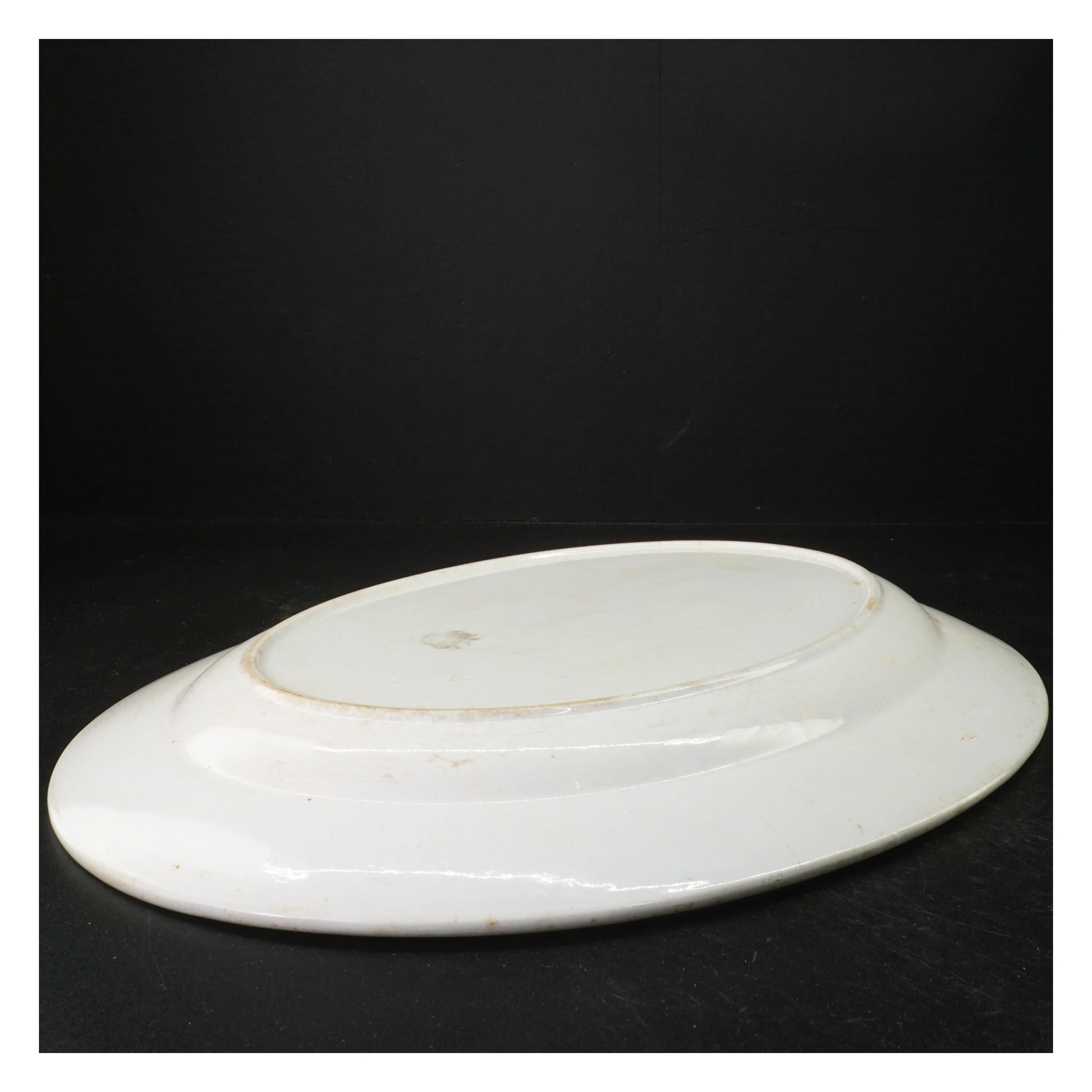 Blåt og hvidt porcelænsfad (str. 45 x 36 cm)