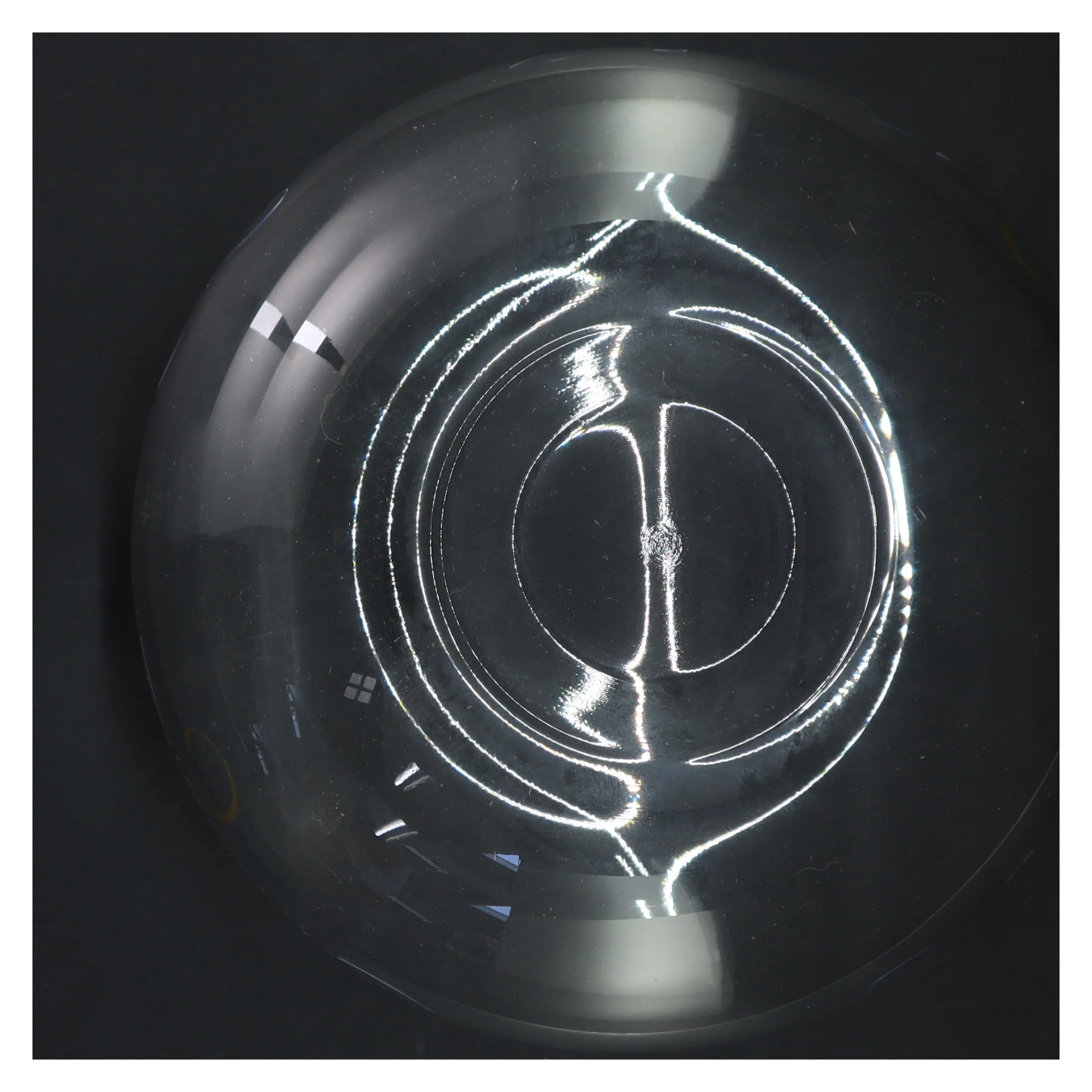 Fyrklöveren Victoria glasskål (str. Ø 21 cm)