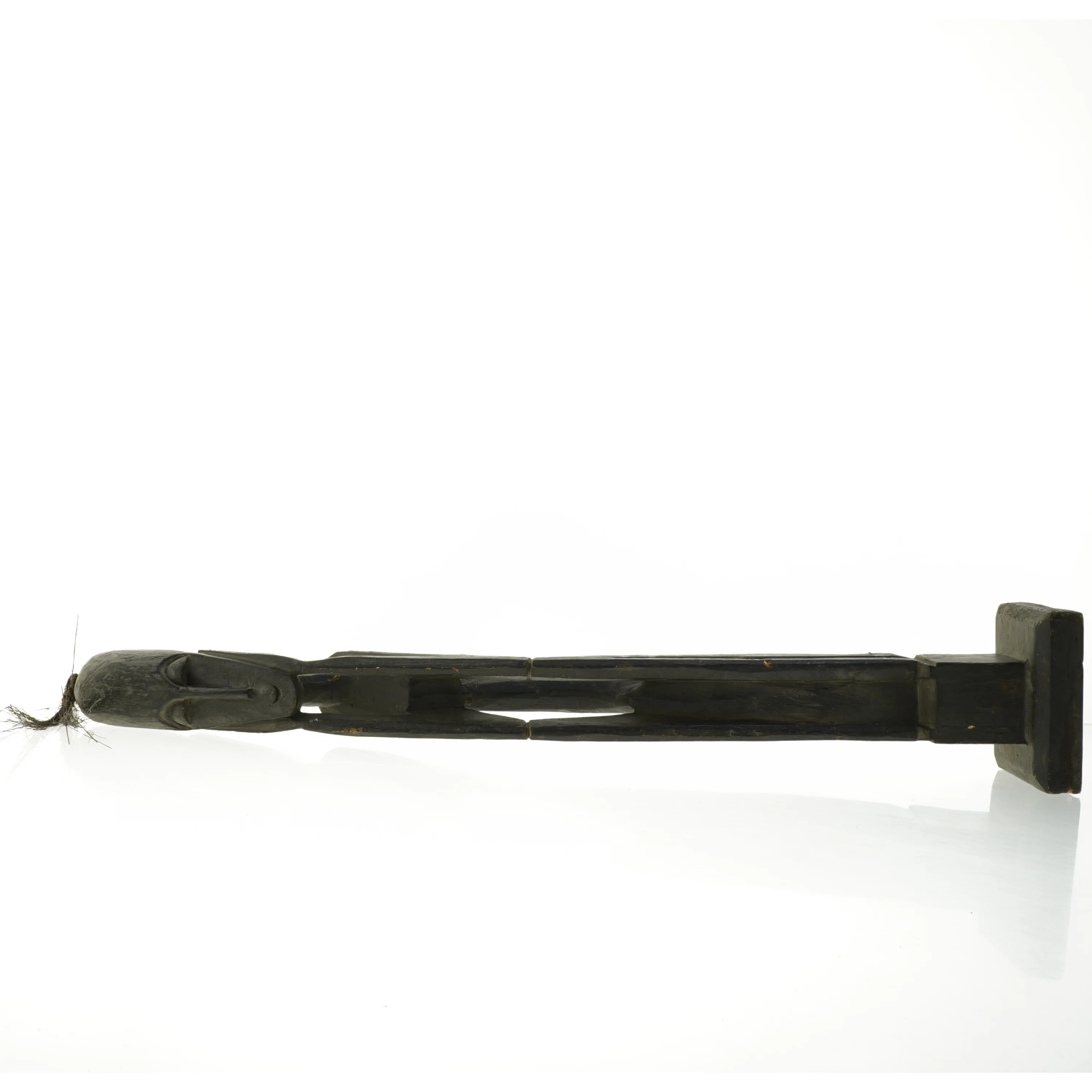 Afrikansk træfigur (str. 65 x 12 cm)