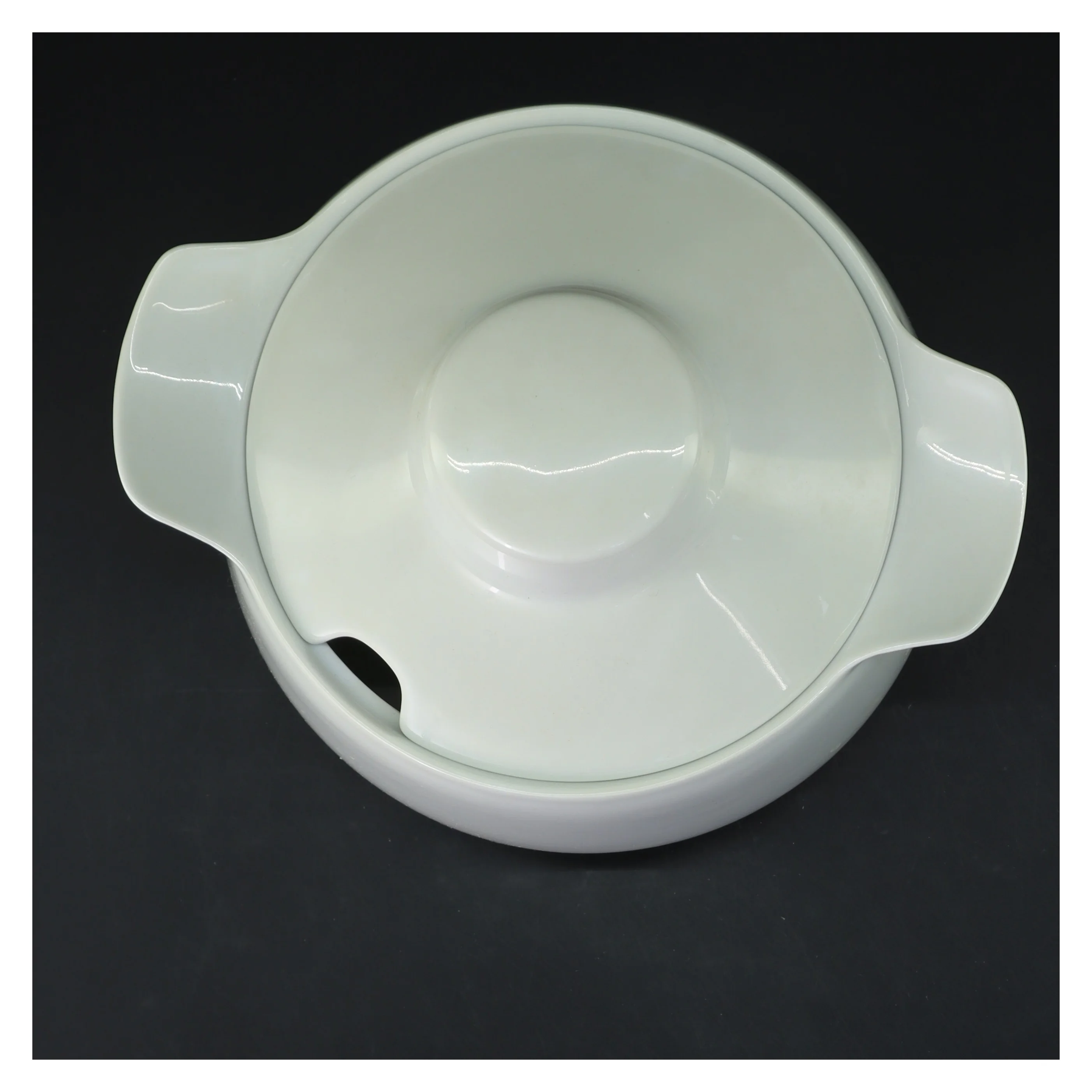 B&G hvid koppel terrin (str. Ø 17 cm længde 12 cm)