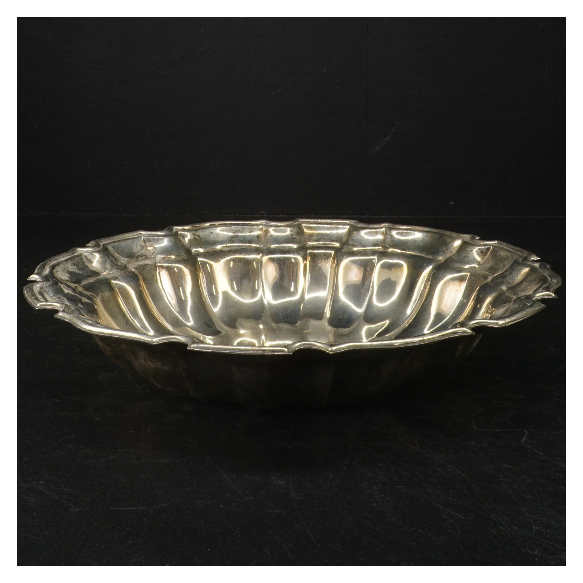 Sølvplet fad (str. 27 cm)