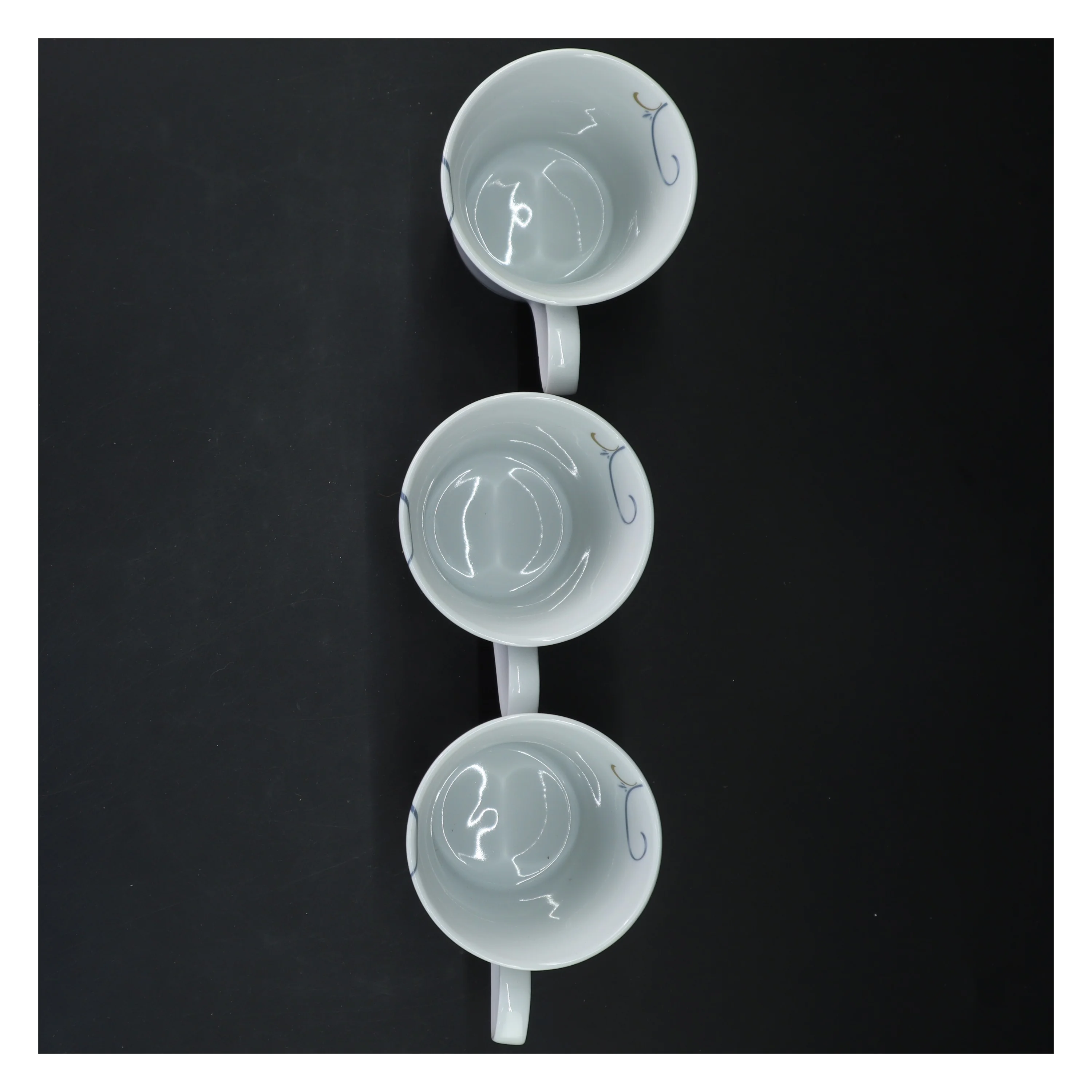 Victoria (str. 10 cm, 3 styk cm)