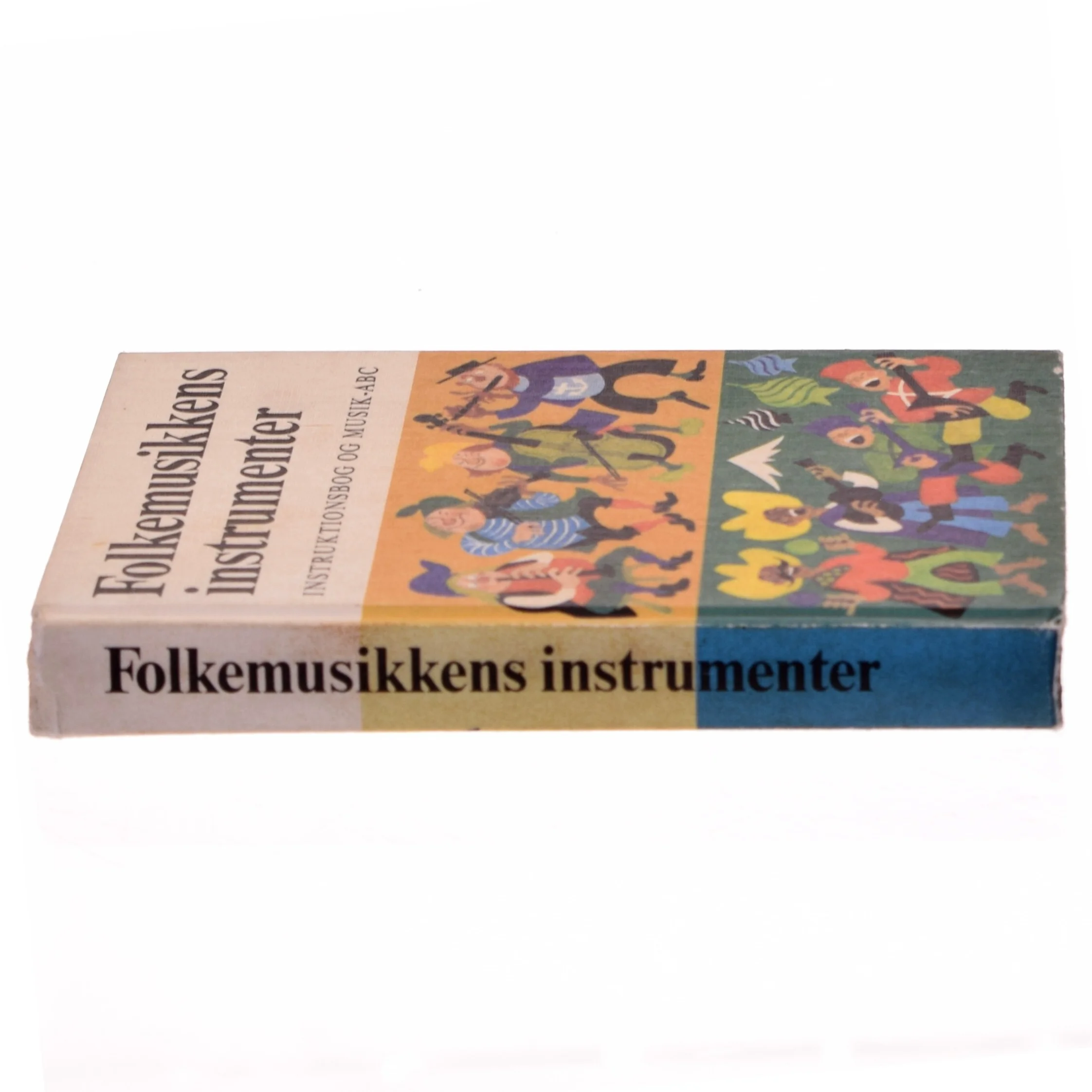 Bog om Folkemusikkens Instrumenter fra Politikens Forlag