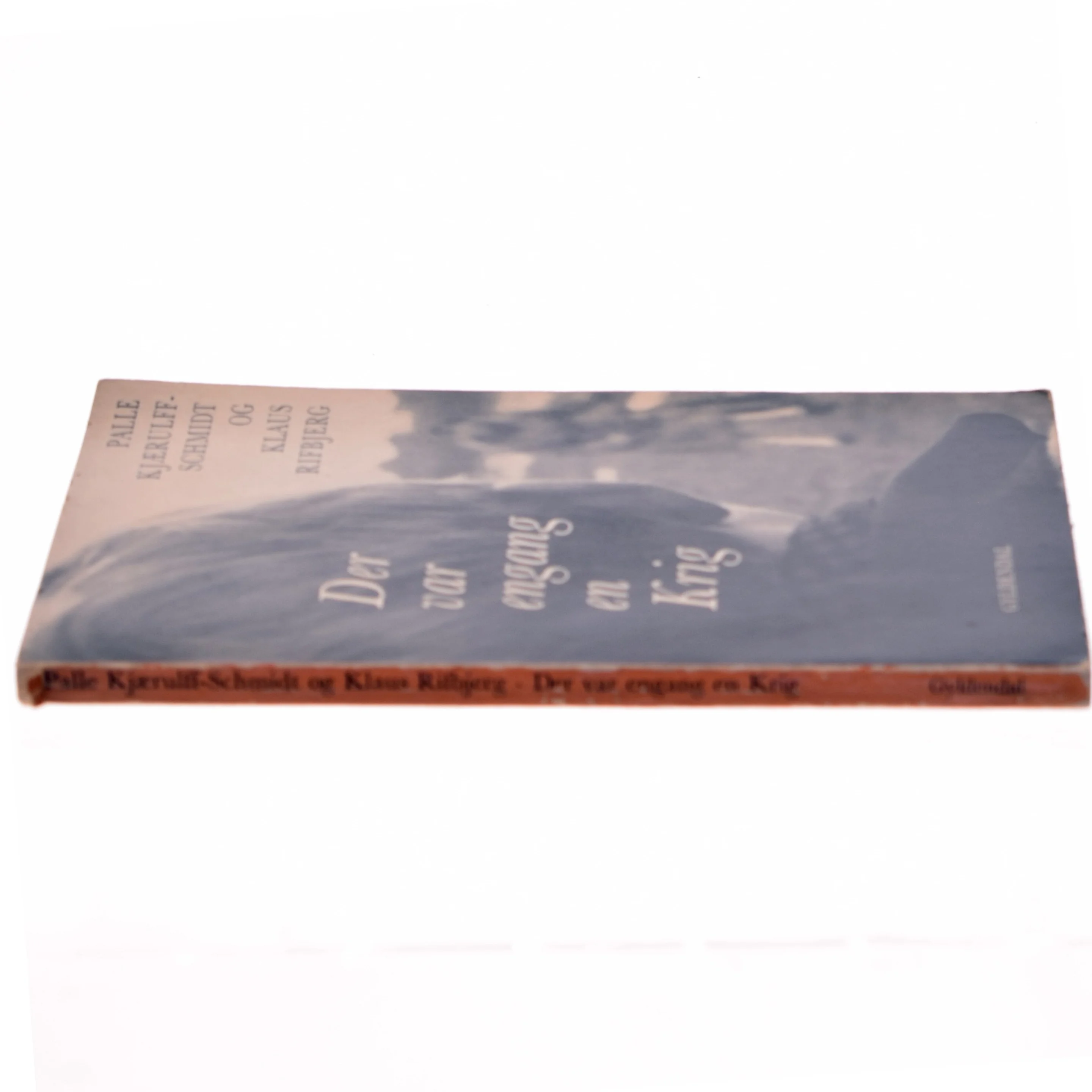 Bog: 'Der var engang en krig' fra Gyldendal