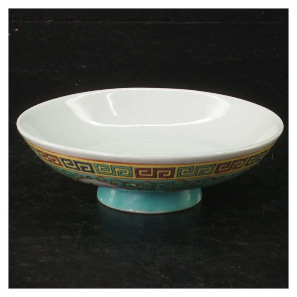 Dekorativ kinesisk porcelænstallerken (str. Ø 11,5 cm)