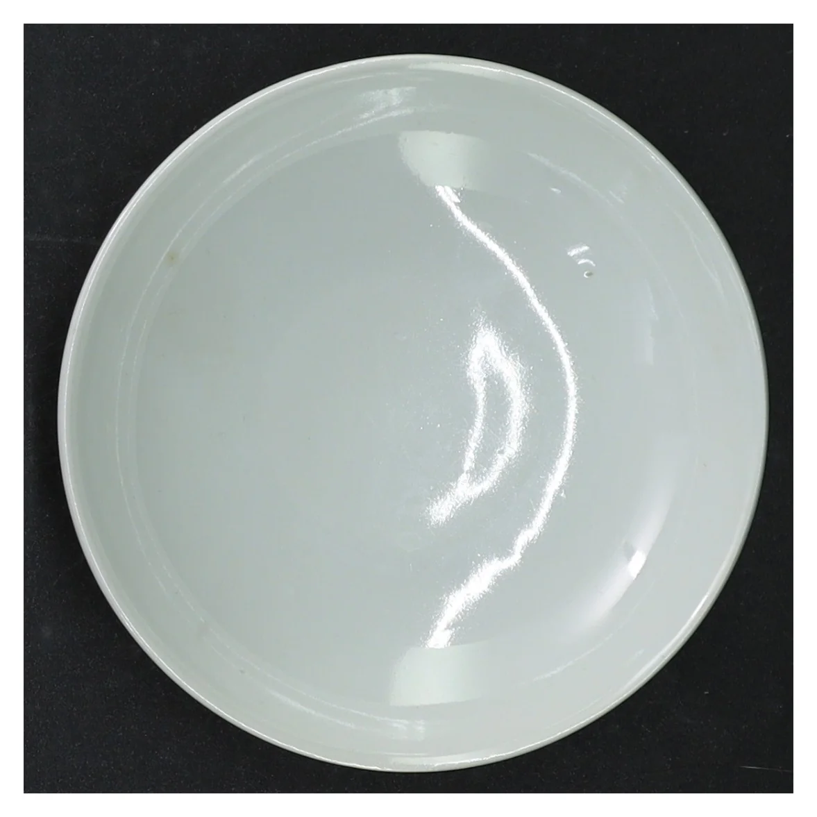 Dekorativ kinesisk porcelænstallerken (str. Ø 11,5 cm)