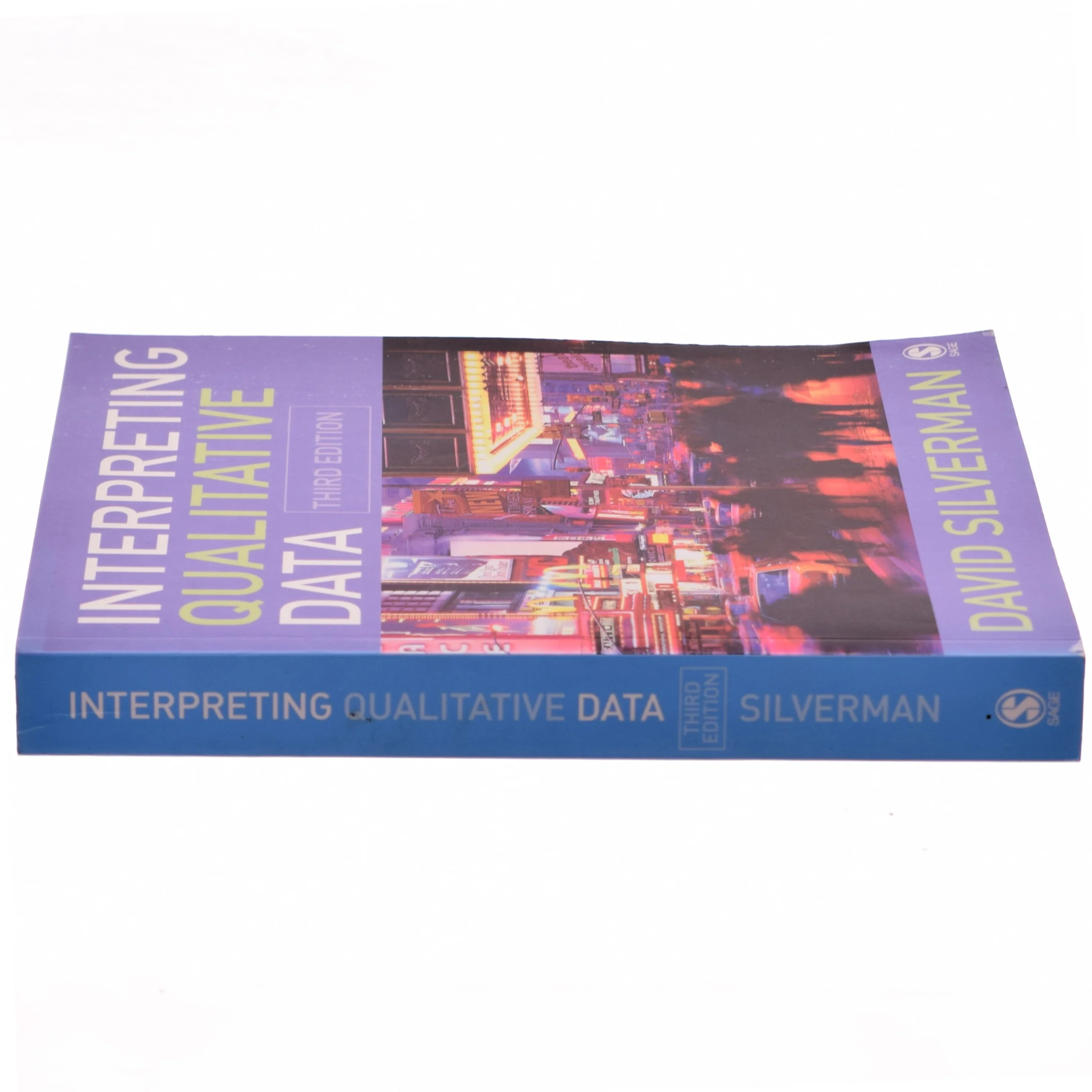 Interpreting qualitative data : methods for analyzing talk, text and interaction af David Silverman (Bog)