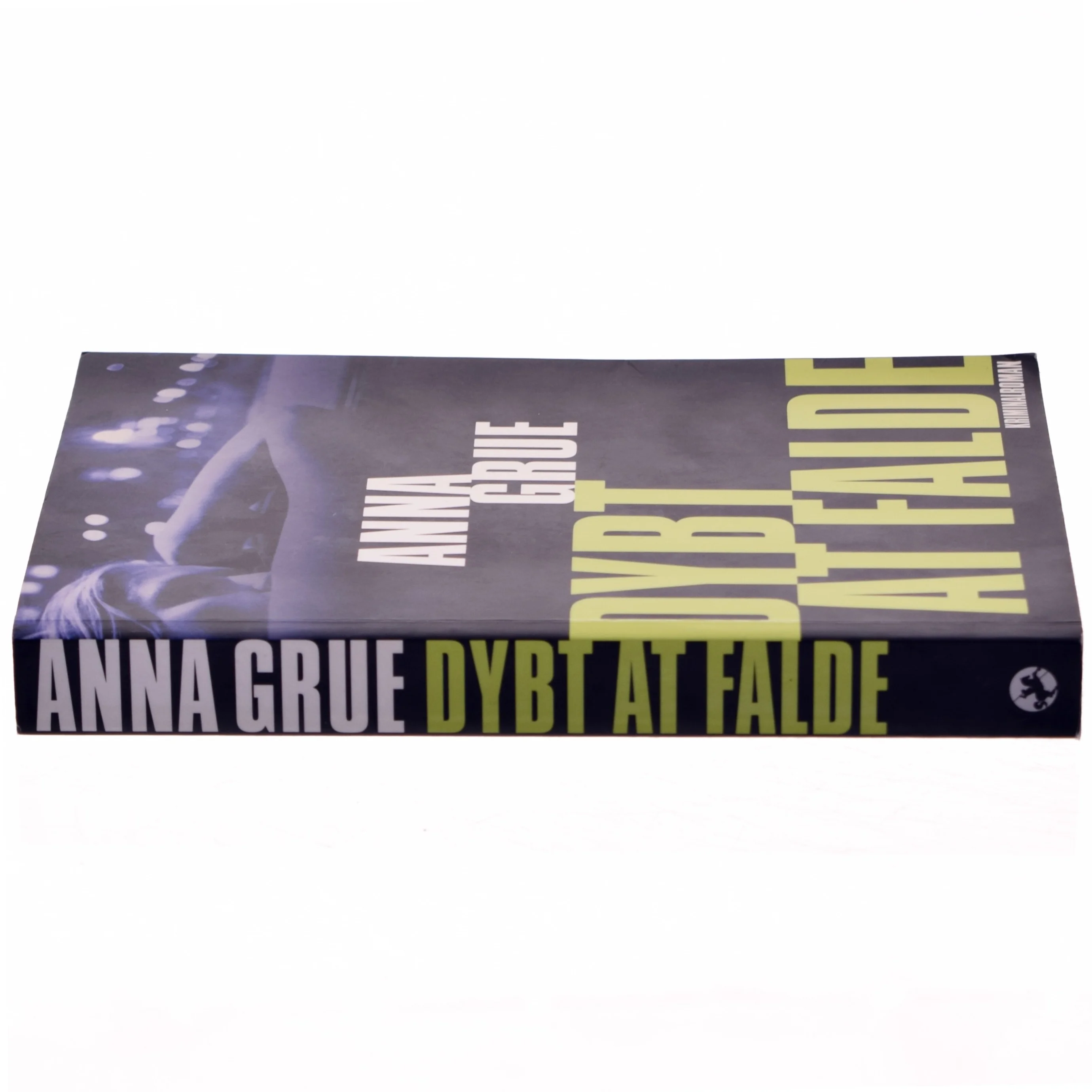 Dybt at falde af Anna Grue (Bog)