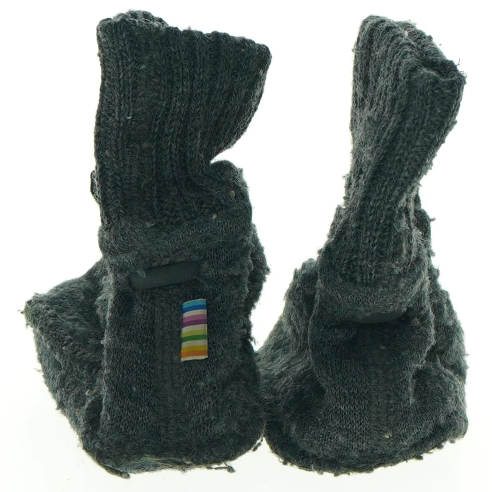 Strikkede tøfler fra Melton (str. Udvendig sal 11 cm)