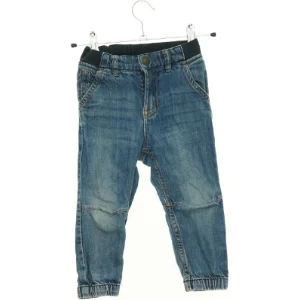 Jeans (str. 92 cm)
