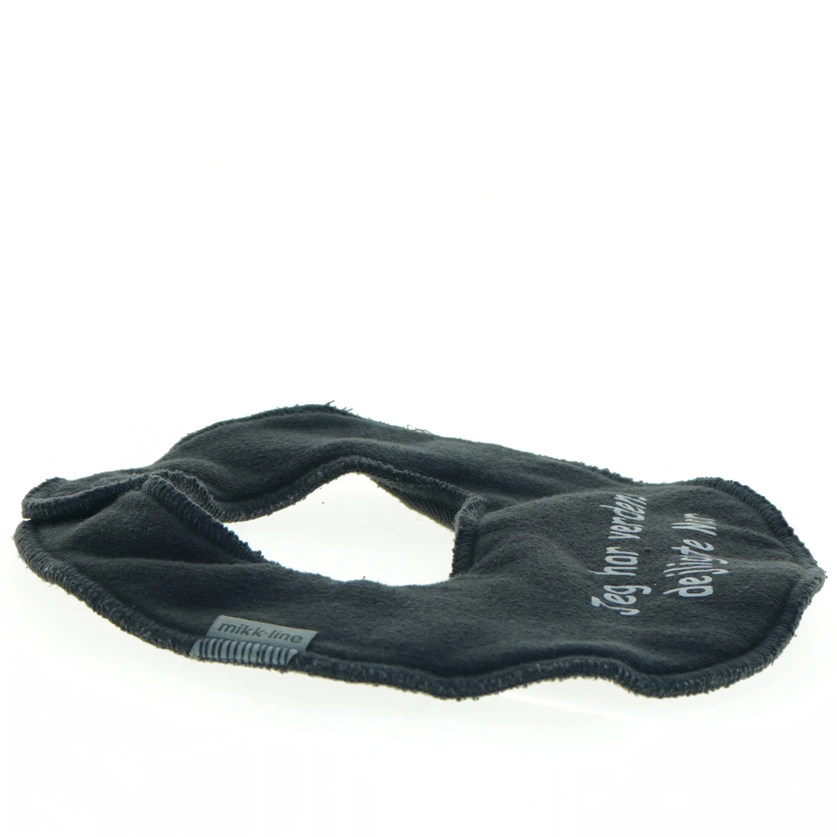 Sort babyhagesmæk med tekst fra Mikk-line (str. 20 x 17 cm)