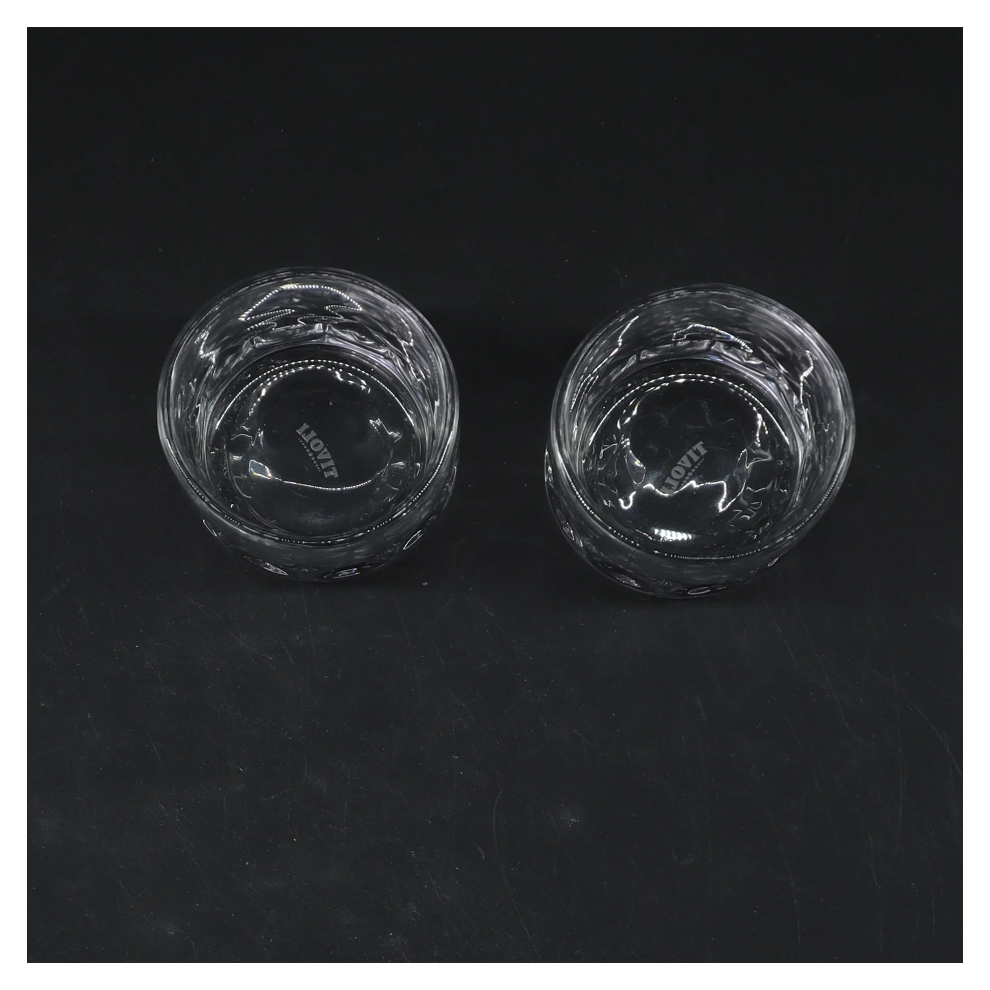 Dekorative glas fra Tivoli (str. Ø. 6 cm. længde. 7 cm)