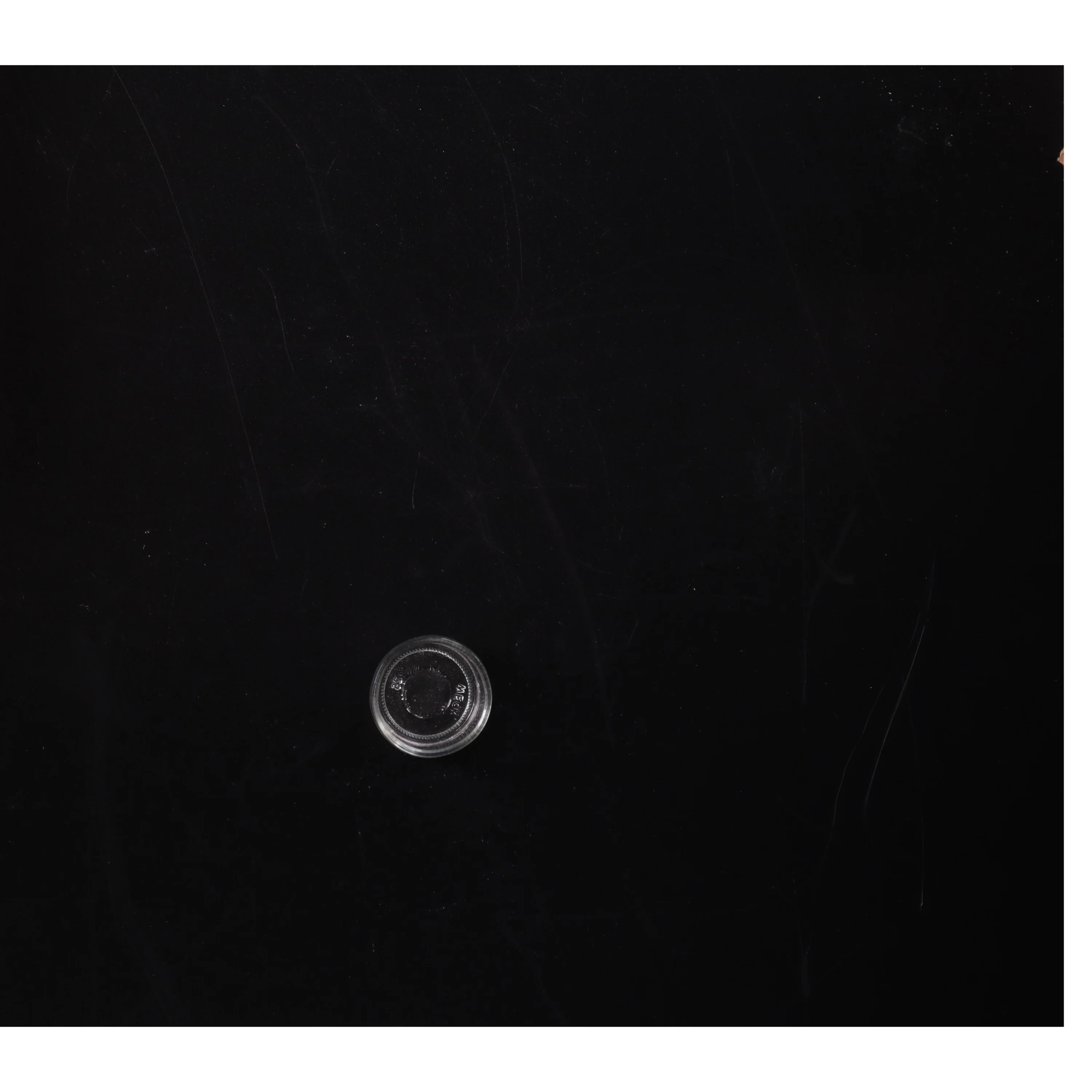 Gennemsigtig glasvase (str. 4 x 2 cm)