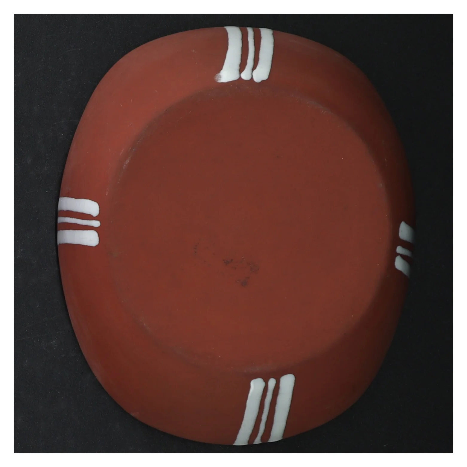 Keramikskål (str. 16 x. 13 cm)